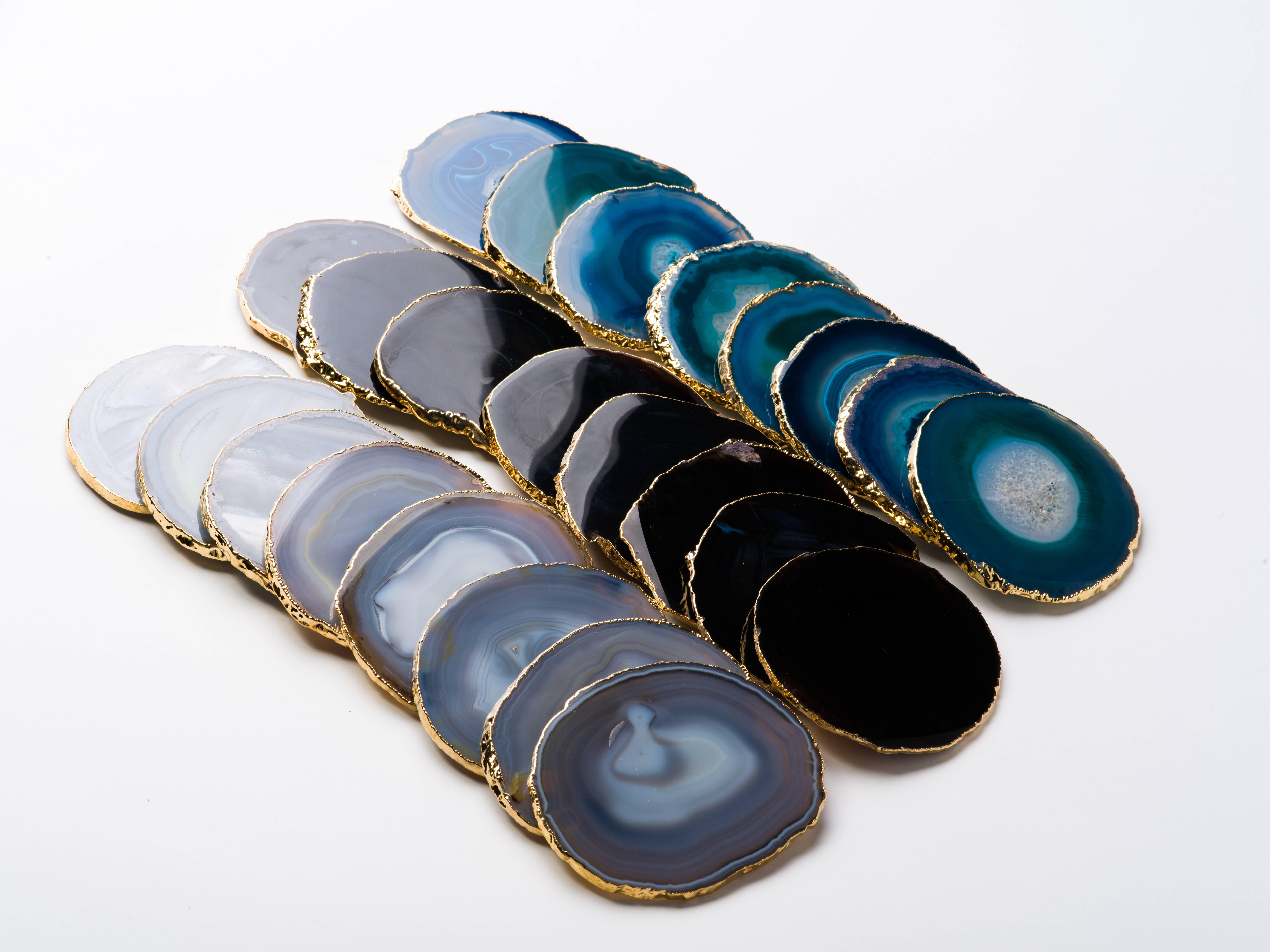 Natural Black Agate Gemstone Coasters with 24 K Gold Trim, Set/8 In Excellent Condition For Sale In Fort Lauderdale, FL