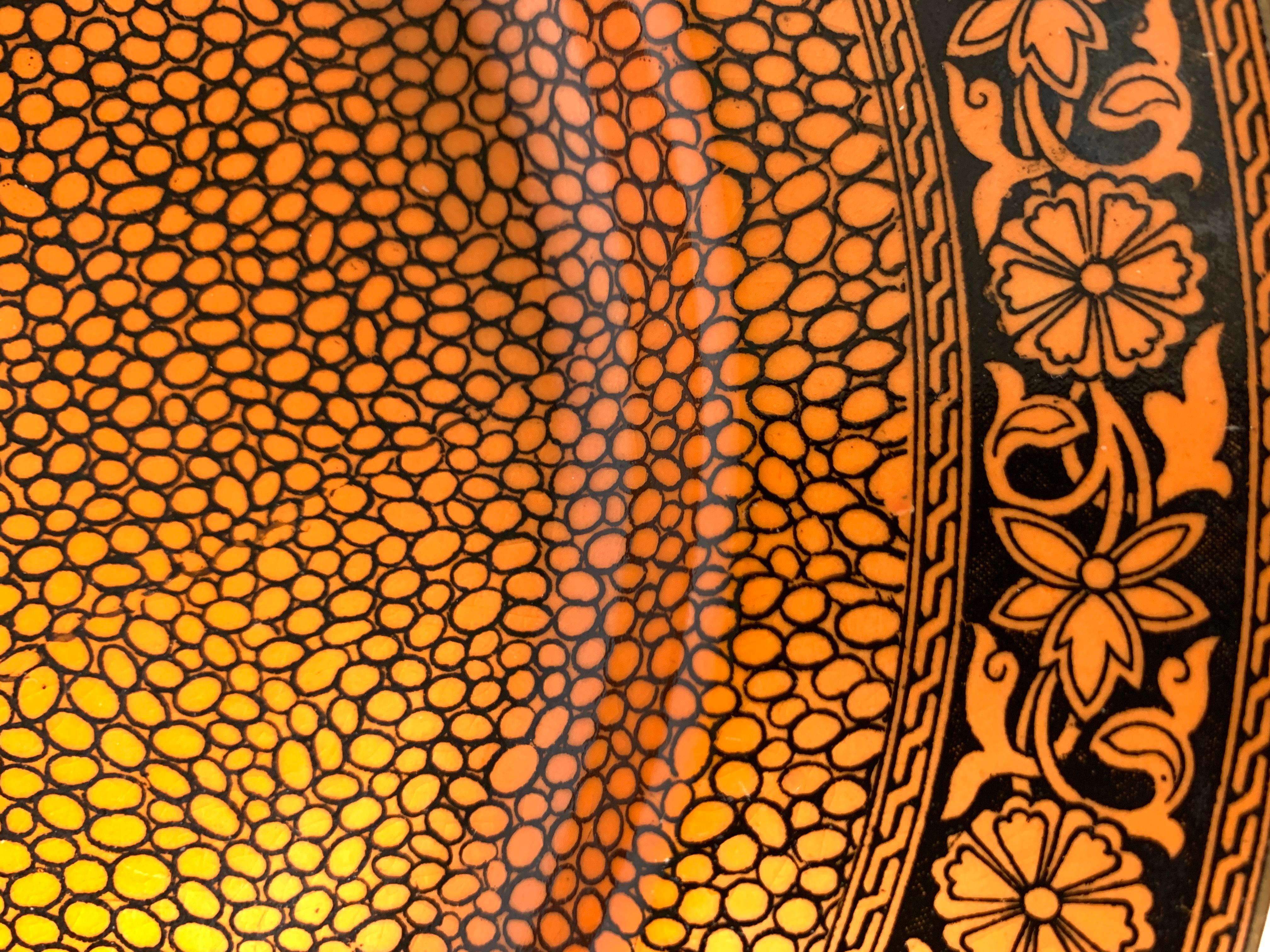 Set 11 Antique Dinner Plates Rust Color Masons Sharkskin Pattern Circa 1900 In Good Condition In Katonah, NY