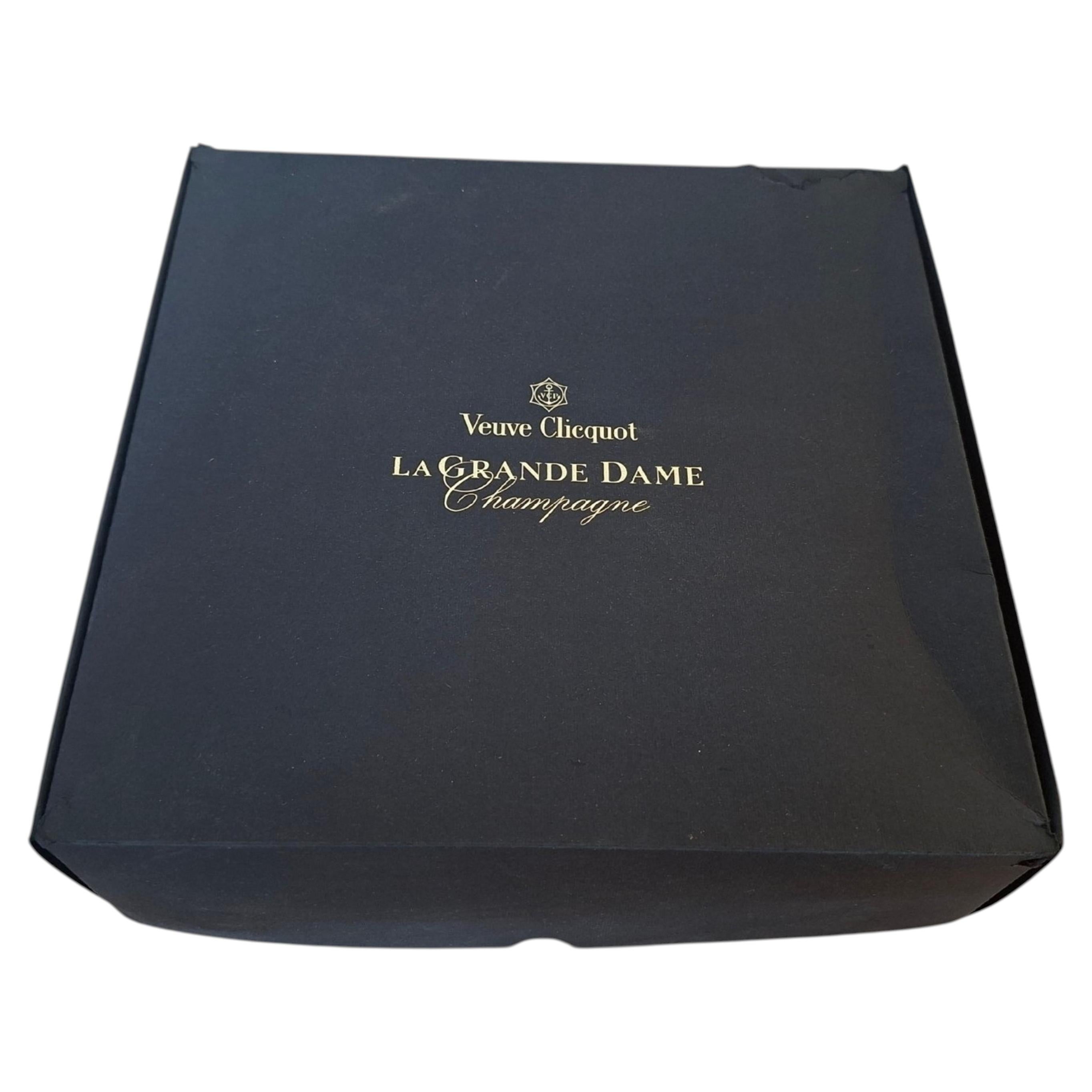 Exclusive Set of 2 Veuve Clicquot "La Grande Dame" Champagne Goblets - With Packaging For Sale
