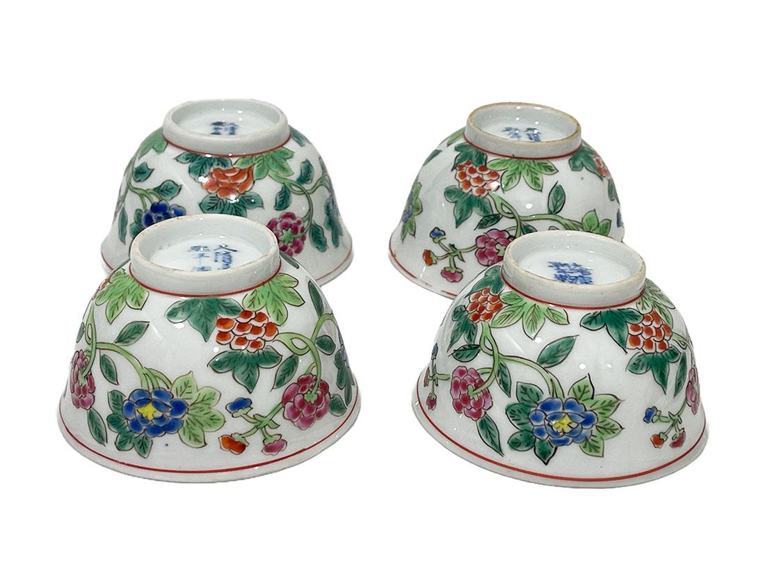Set Famille Verte Chinese Porcelain cups & saucers, Kangxi, circa 1700 For Sale 5