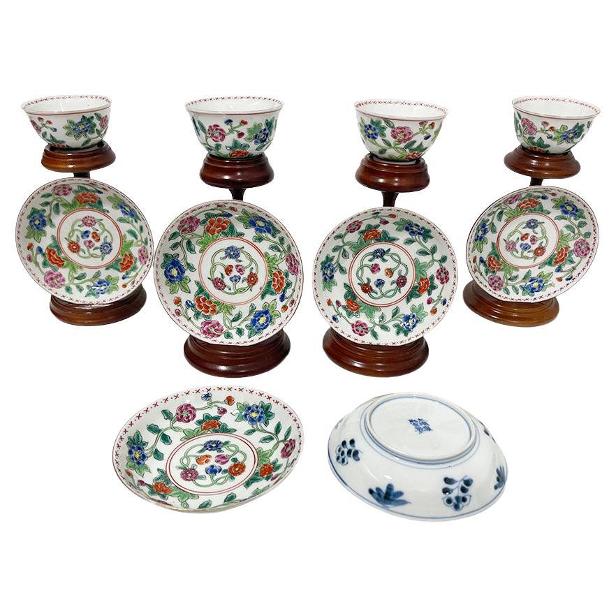 Set Famille Verte Chinese Porcelain cups & saucers, Kangxi, circa 1700 For Sale