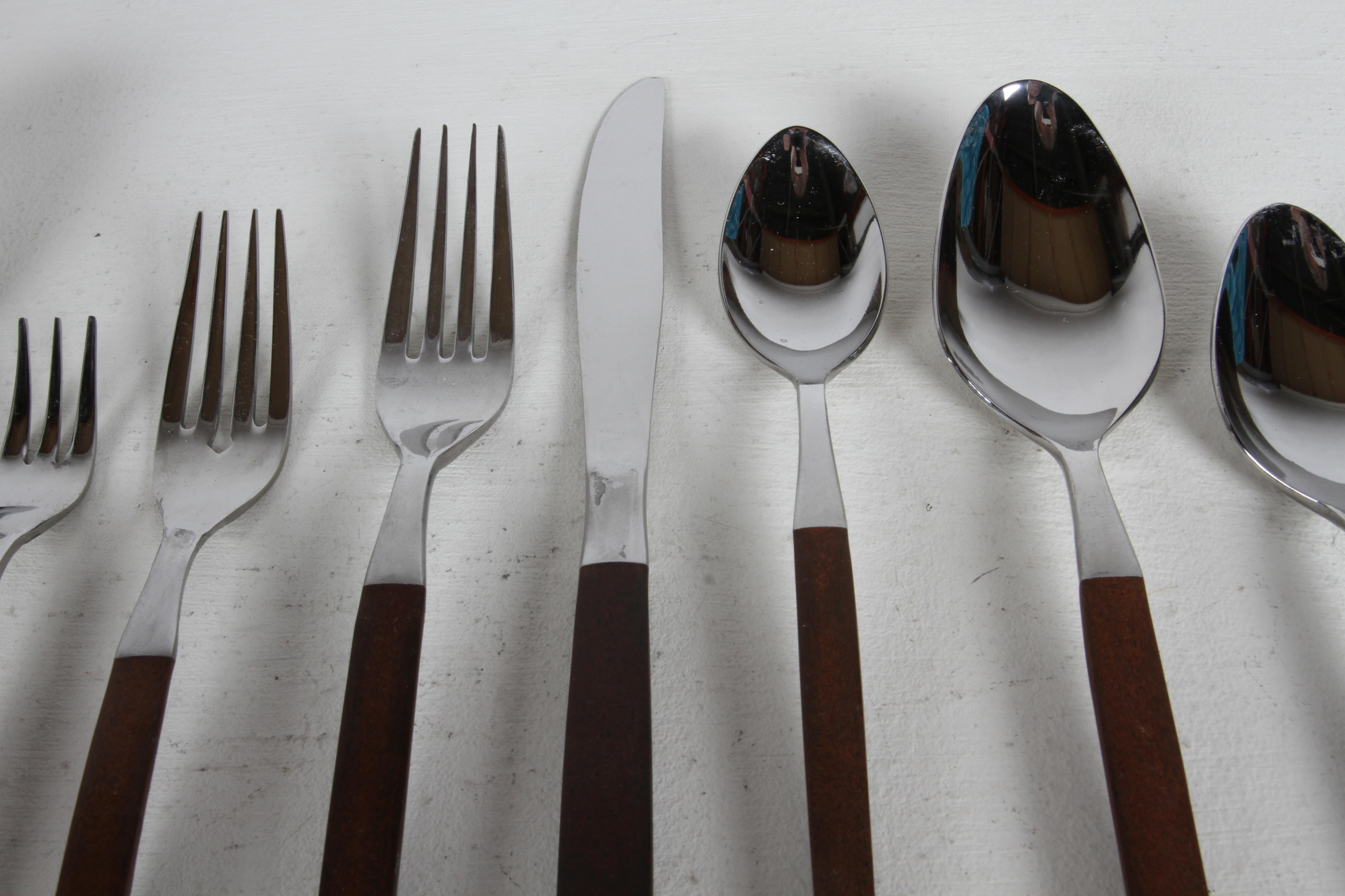 Japanese Set for 8 EKCO Eterna 