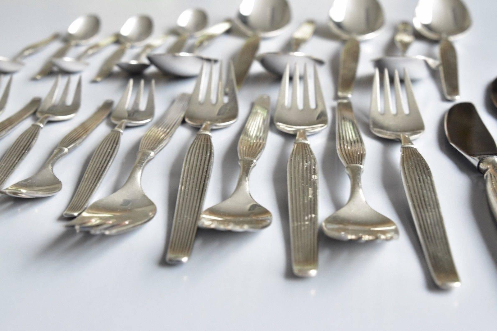 Mid-20th Century Set for Six Pers Cutlery 
