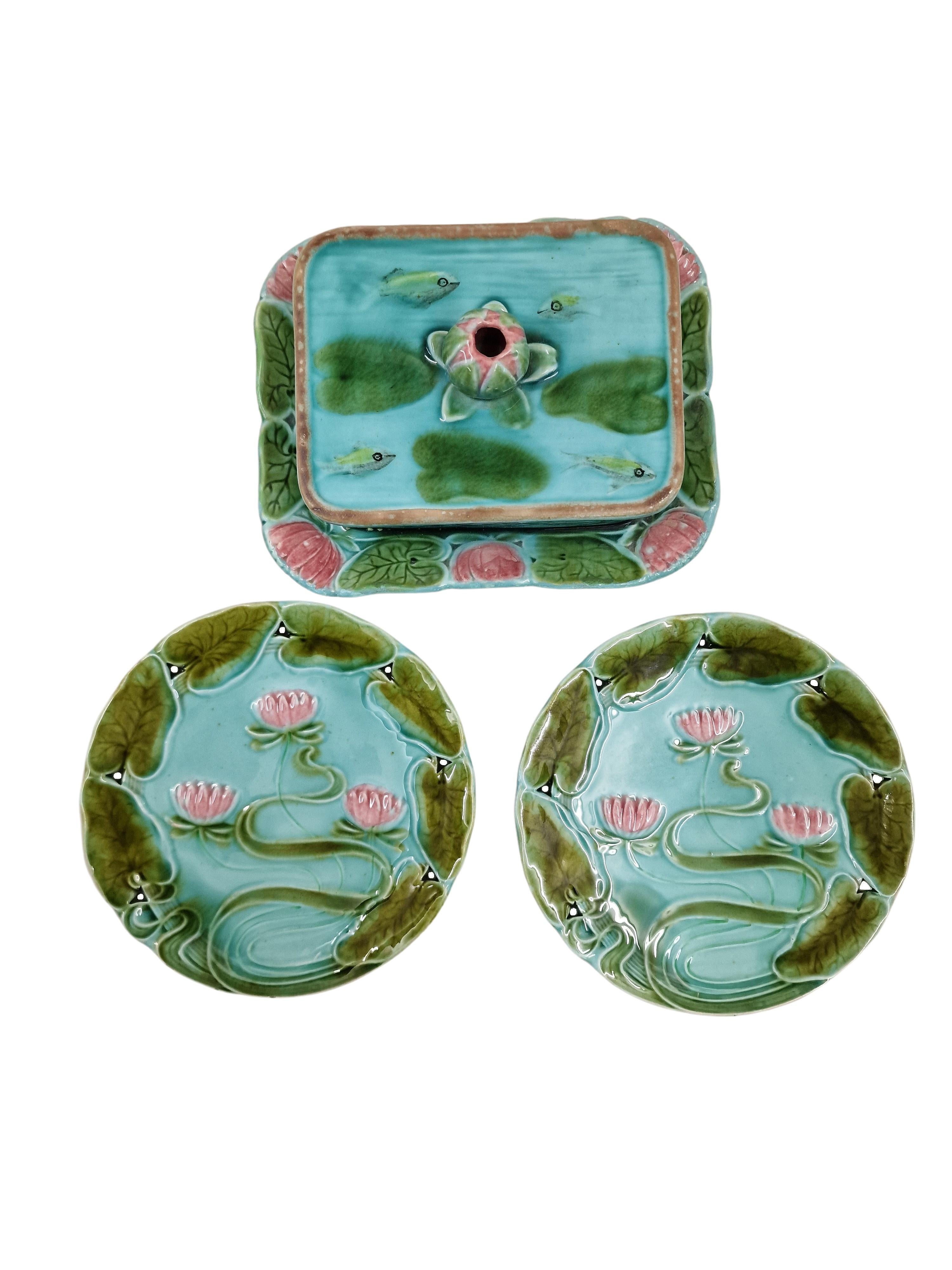 Set for two butter box dish & two plates, fish, Art Nouveau ceramic 1910 Austria For Sale 6