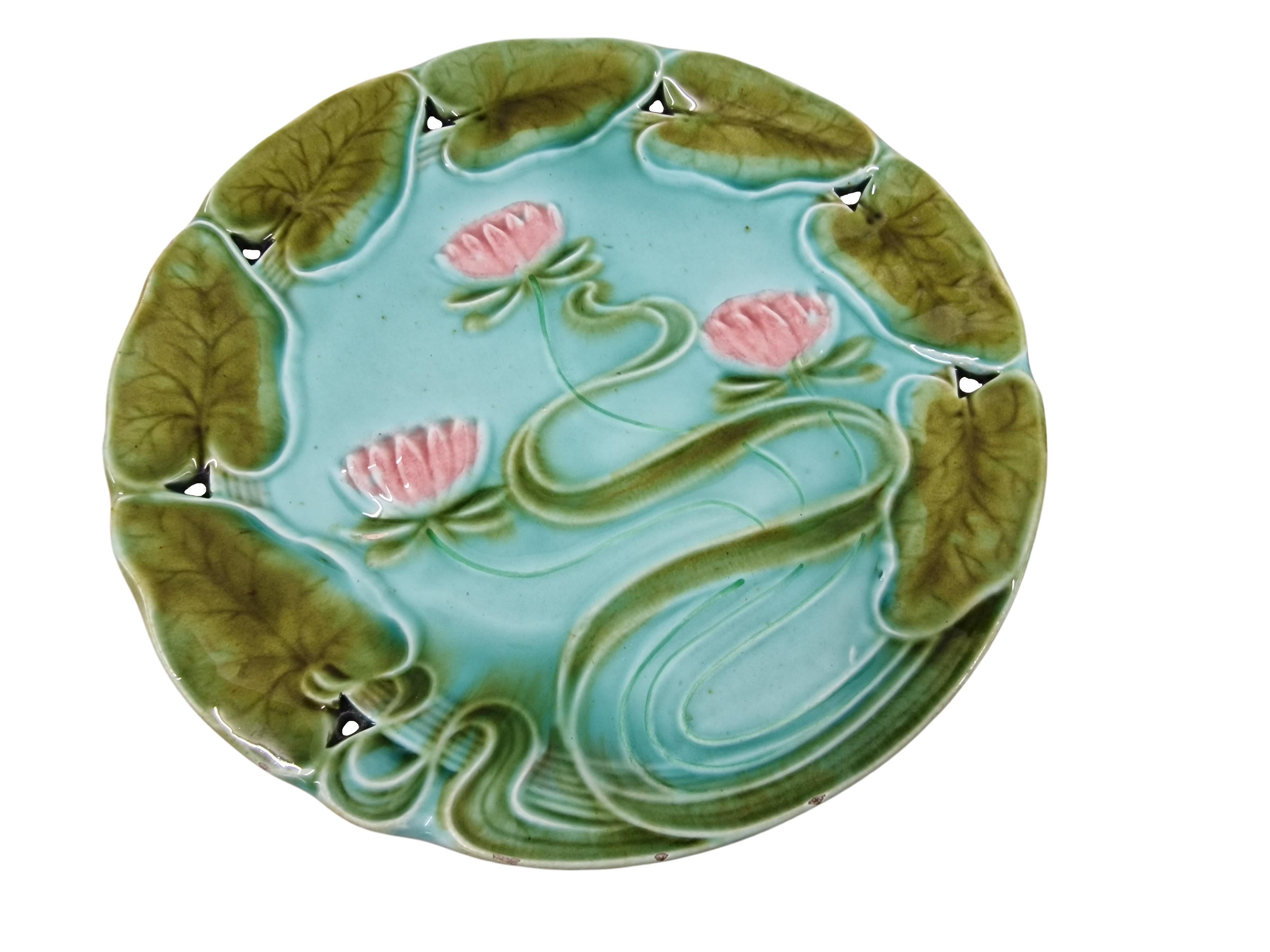 Ensemble pour deux plats à beurre et deux assiettes, poisson, céramique Art Nouveau 1910 Autriche en vente 2
