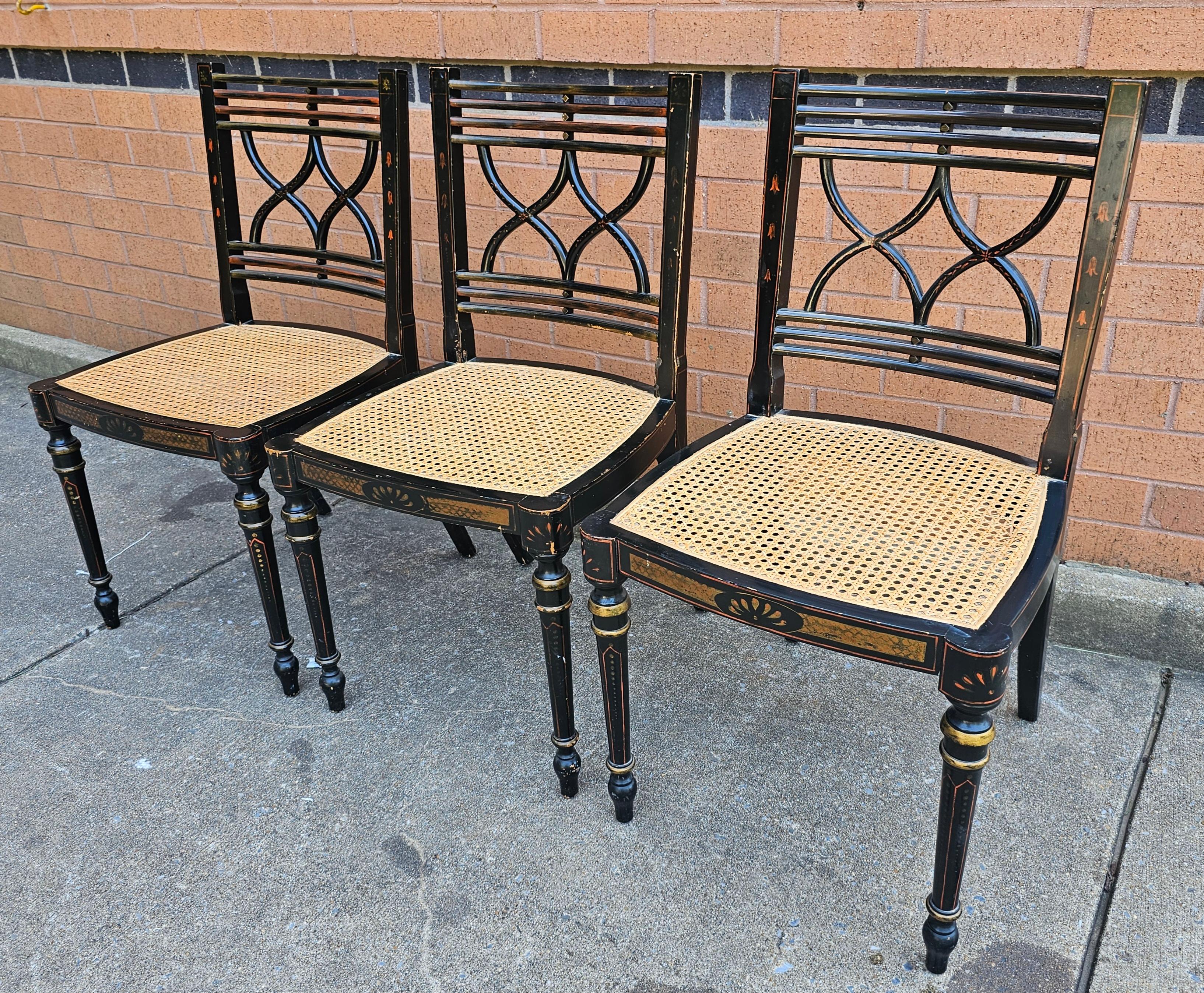 Set Four Baker Historic Charleston Decorated Ebonized Wood and Cane Side Chairs In Good Condition For Sale In Germantown, MD