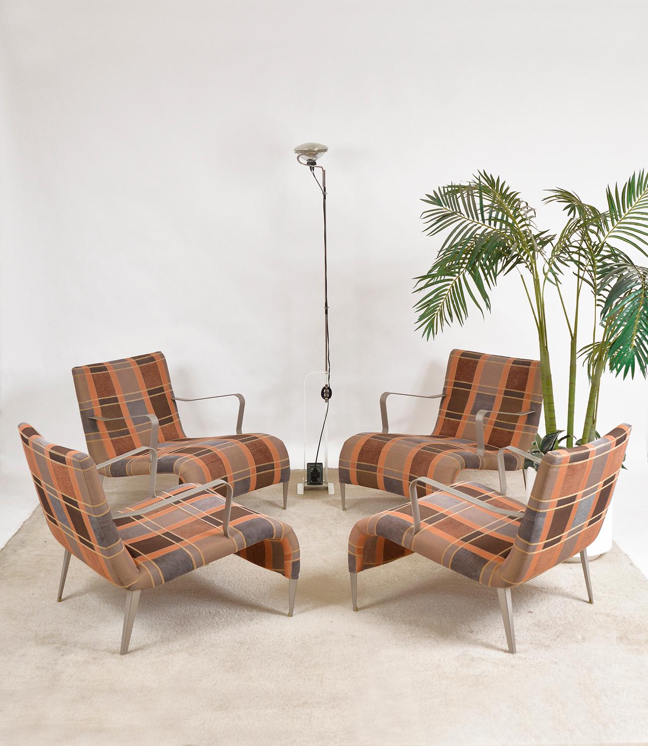 Post-Modern Set Four B&B Italia Apta Lounge Chairs Italian by Antonio Citterio 20th Century
