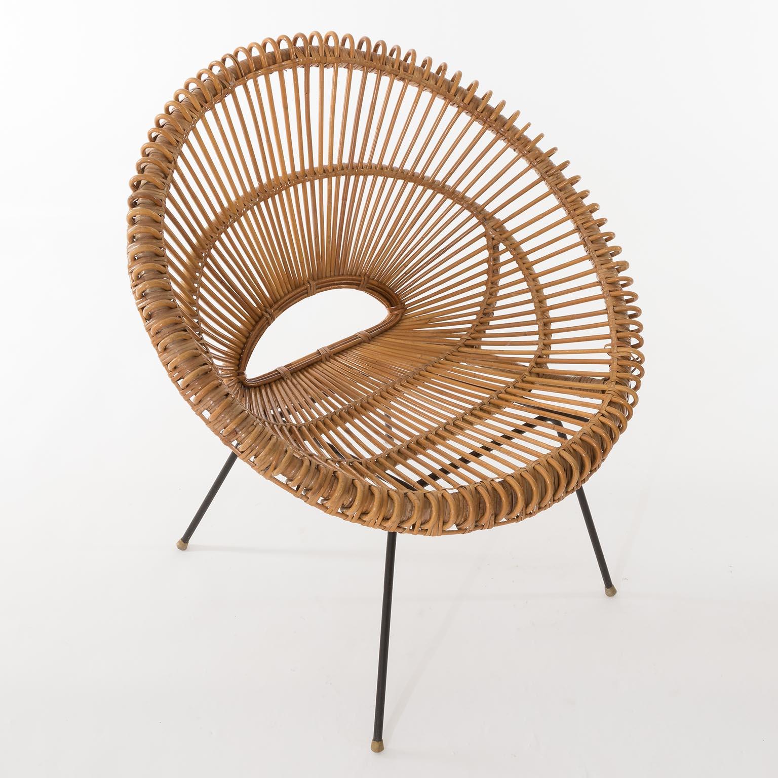 Set Four Mid-Century Modern Rattan Bamboo Chairs, Janine Abraham, Dirk Rol, 1960 For Sale 1