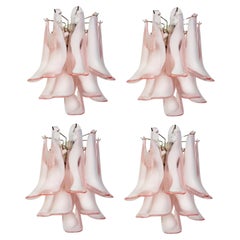 Ensemble de quatre appliques italiennes en forme de pétales de Murano, style Mazzega Murano