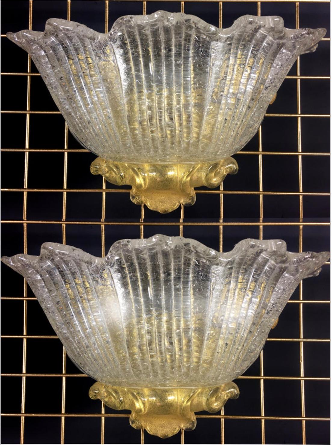 Set  Four Sconces Gold Inclusions Barovier & Toso Style, Murano, 1980 In Excellent Condition For Sale In Budapest, HU