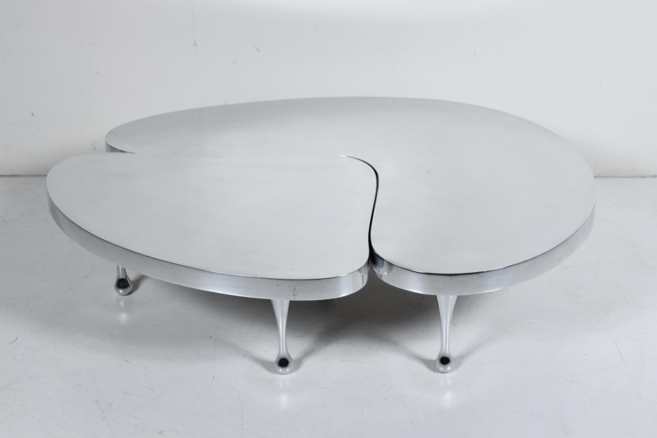 Set Frederick Kiesler Cast Aluminium Nesting Tables, 1980s Palazzetti Re-Edition In Good Condition In Bainbridge, NY