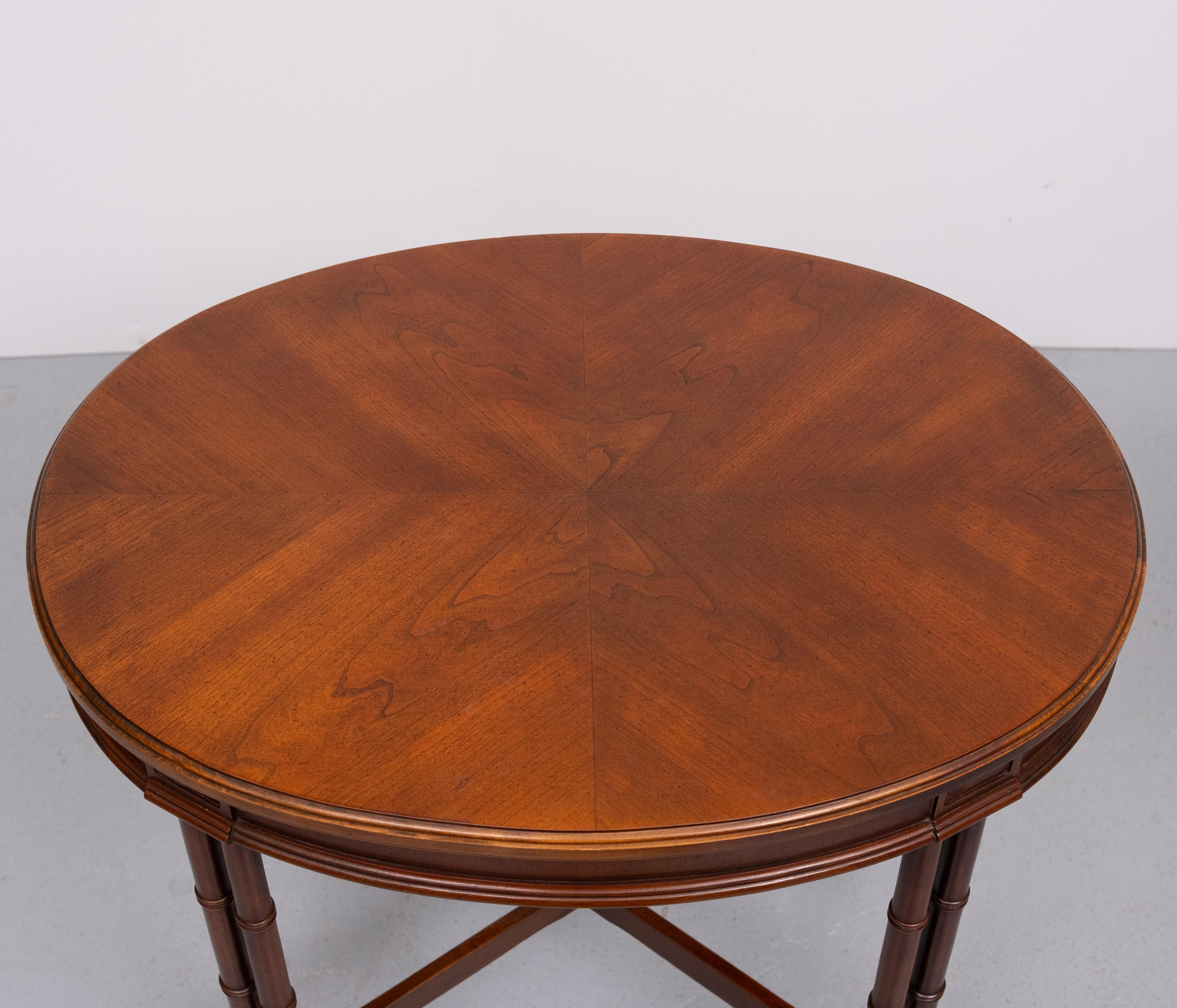set  Georgian style Oval shaped Side Tables  England For Sale 4