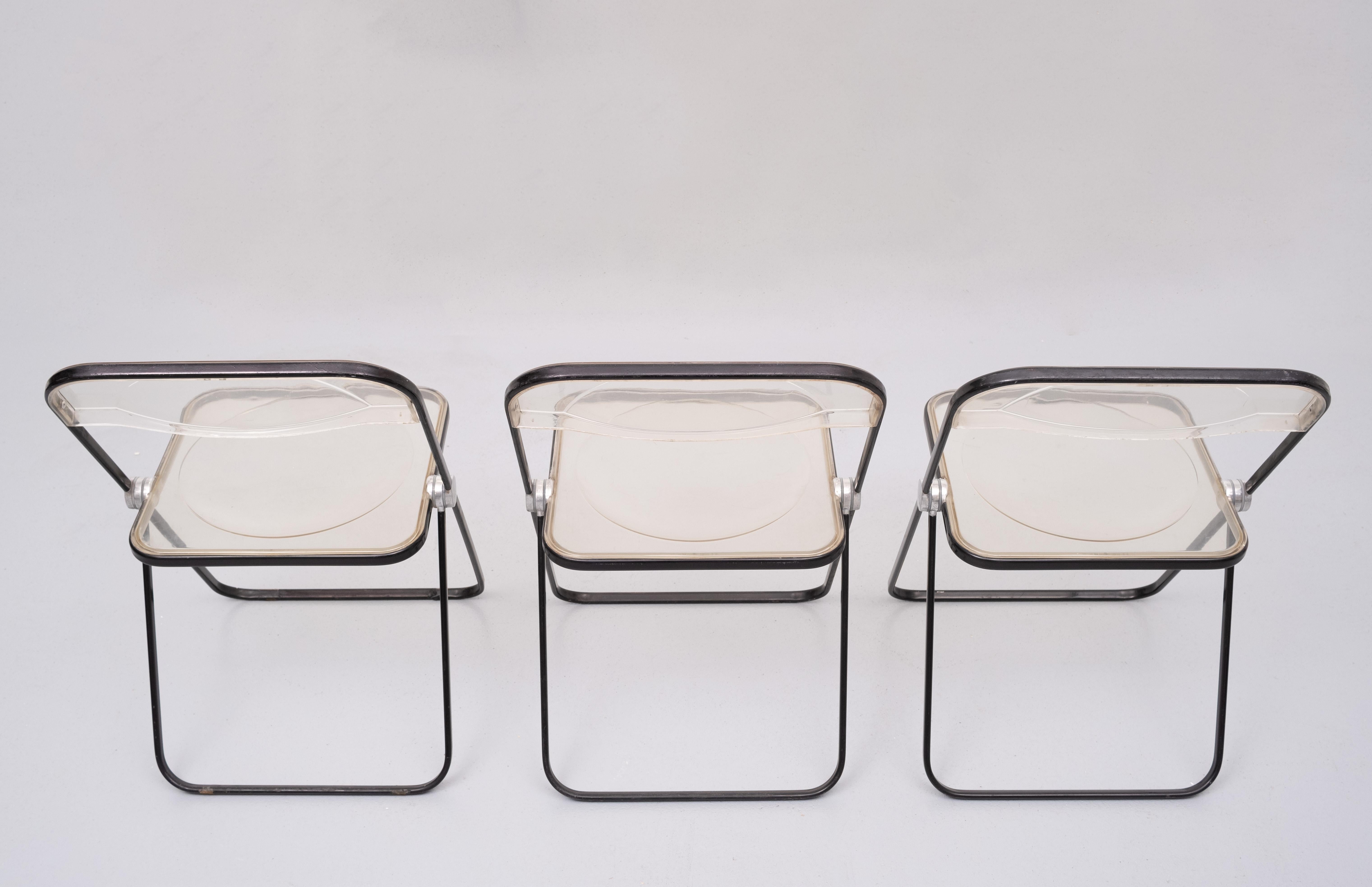 Mid-Century Modern Set Giancarlo Piretti Castelli Plia Folding Chairs