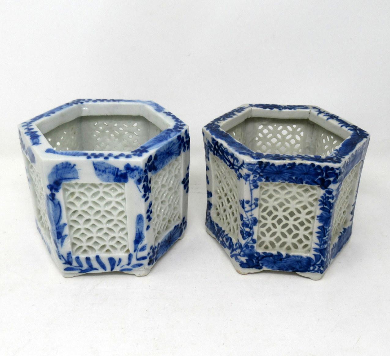 Set Hand Painted Blue White Japan Chinese Reticulated Hexagonal Porcelain Vases 2