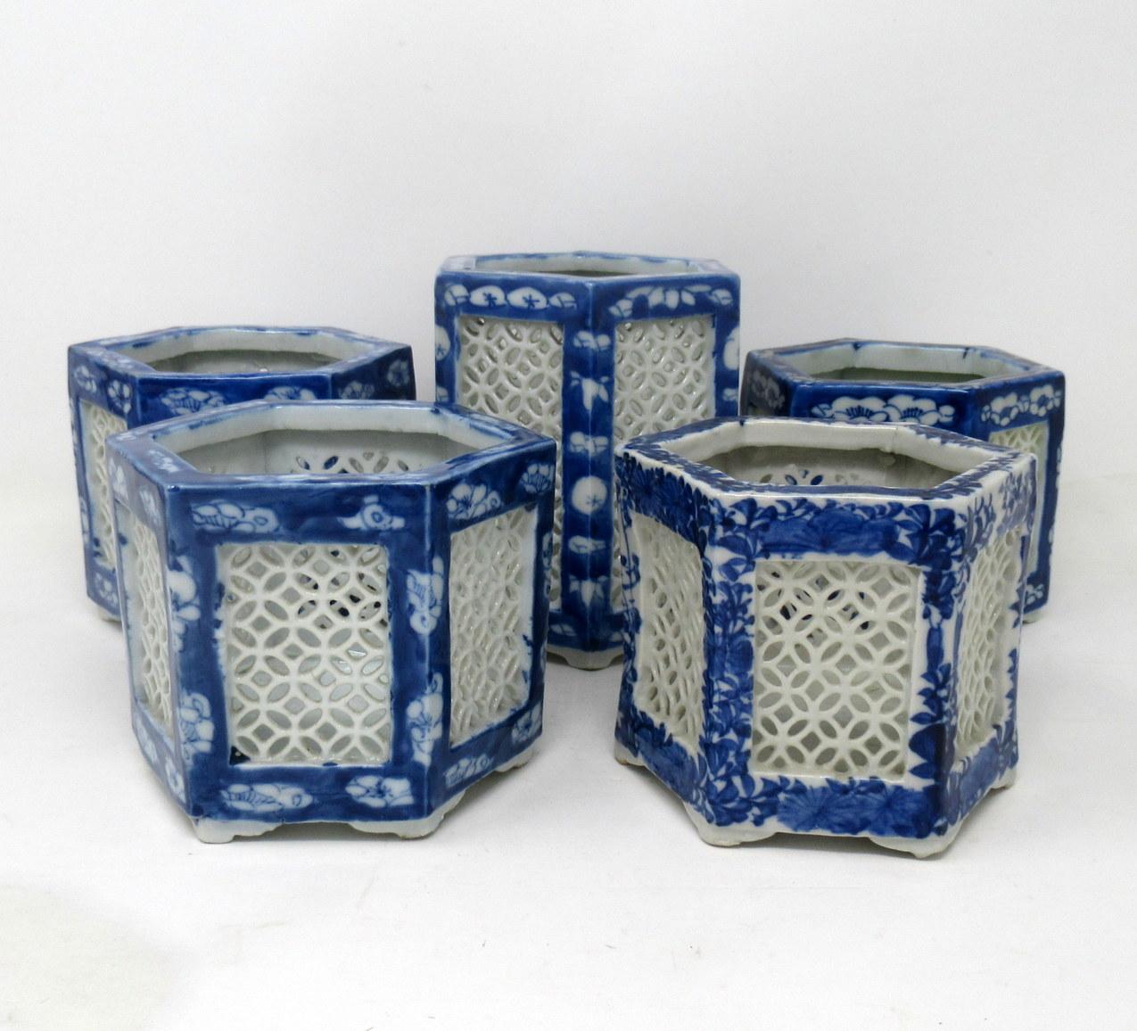 20th Century Set Hand Painted Blue White Japane Chinese Reticulated Hexagonal Porcelain Vases