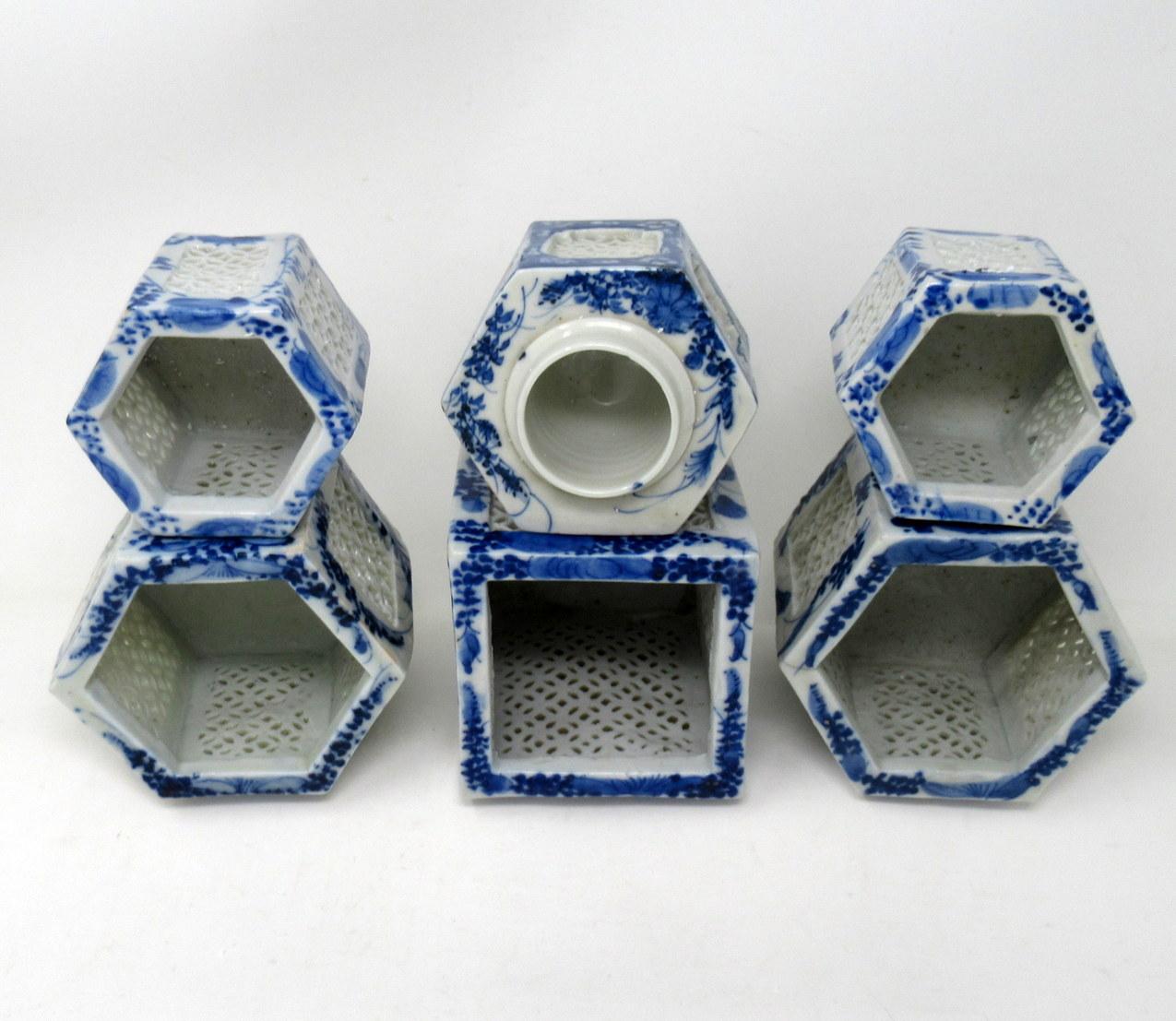 Set Hand Painted Blue White Japane Chinese Reticulated Hexagonal Porcelain Vases 2