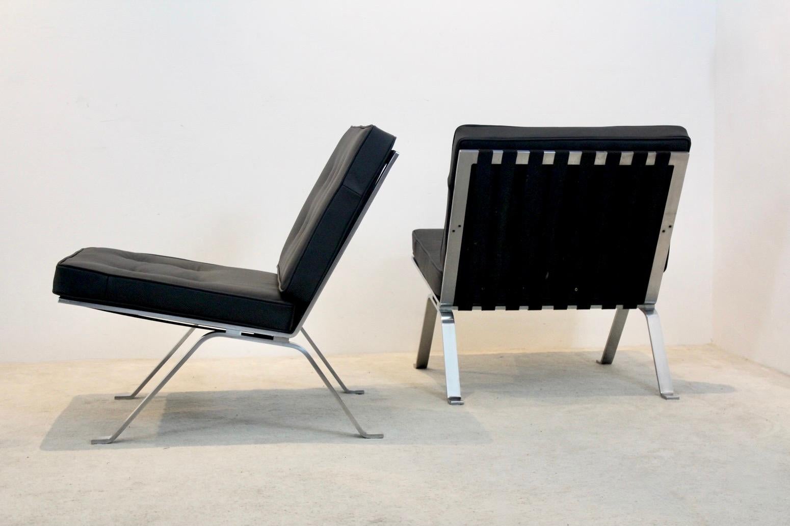 Ensemble de chaises longues Hans Eichenberger en cuir et acier inoxydable pour Girsberger S Bon état - En vente à Voorburg, NL