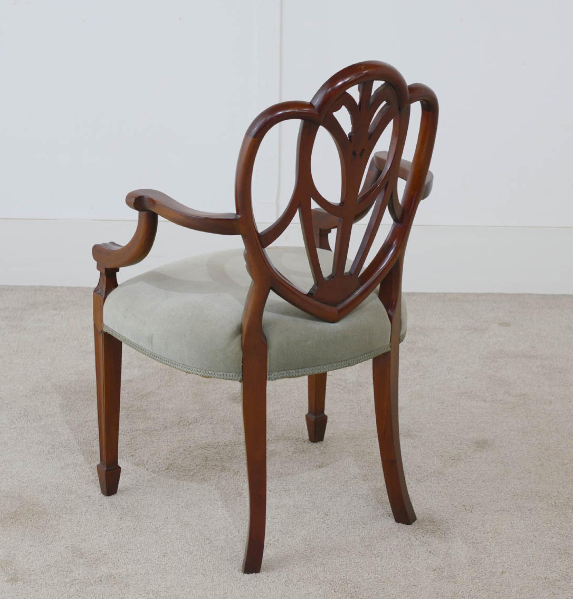 Set Hepplewhite Dining Chairs 8 Mahogany Diners en vente 4