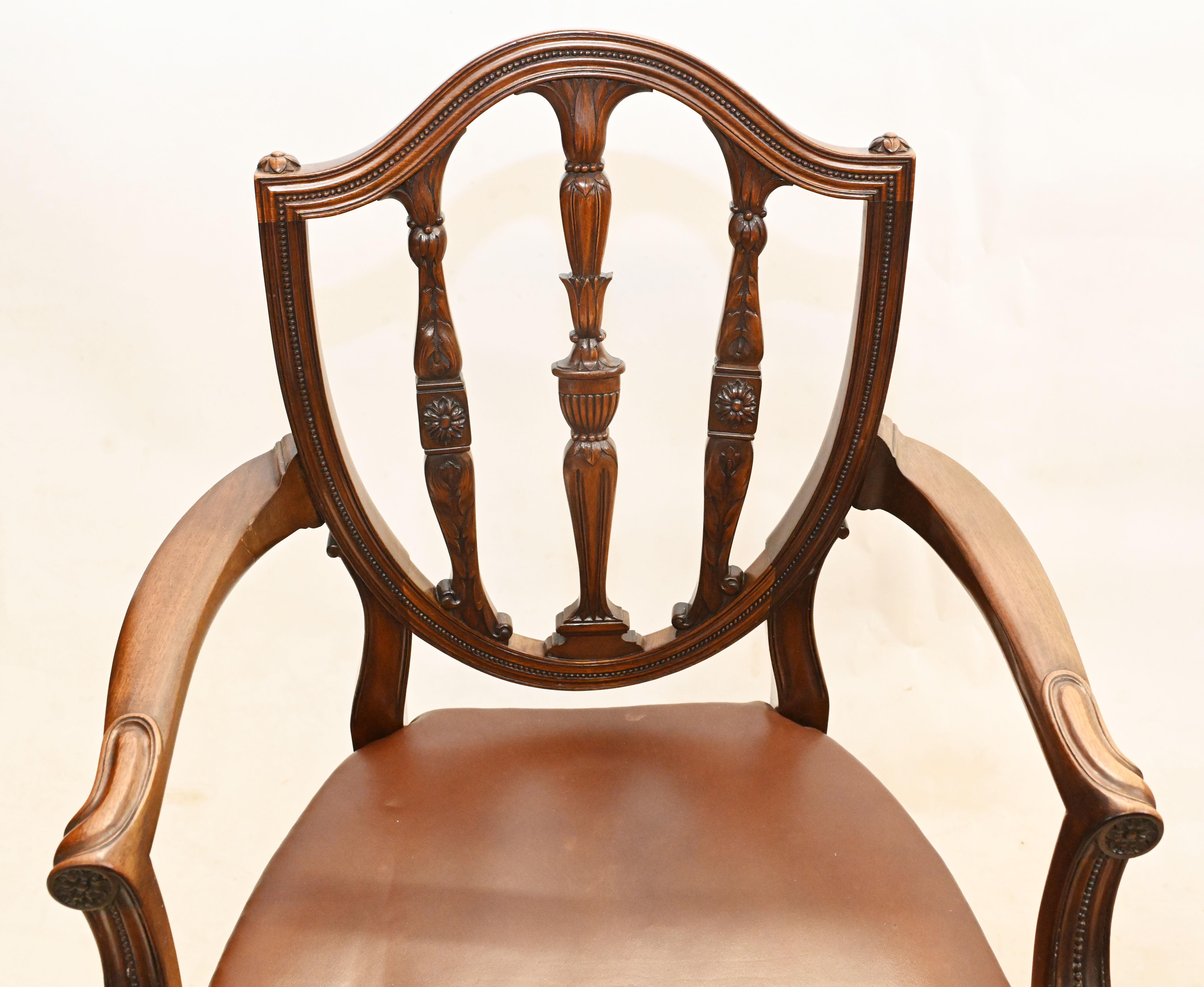 Acajou Ensemble de chaises de salle à manger Hepplewhite en acajou ancien 1880 en vente