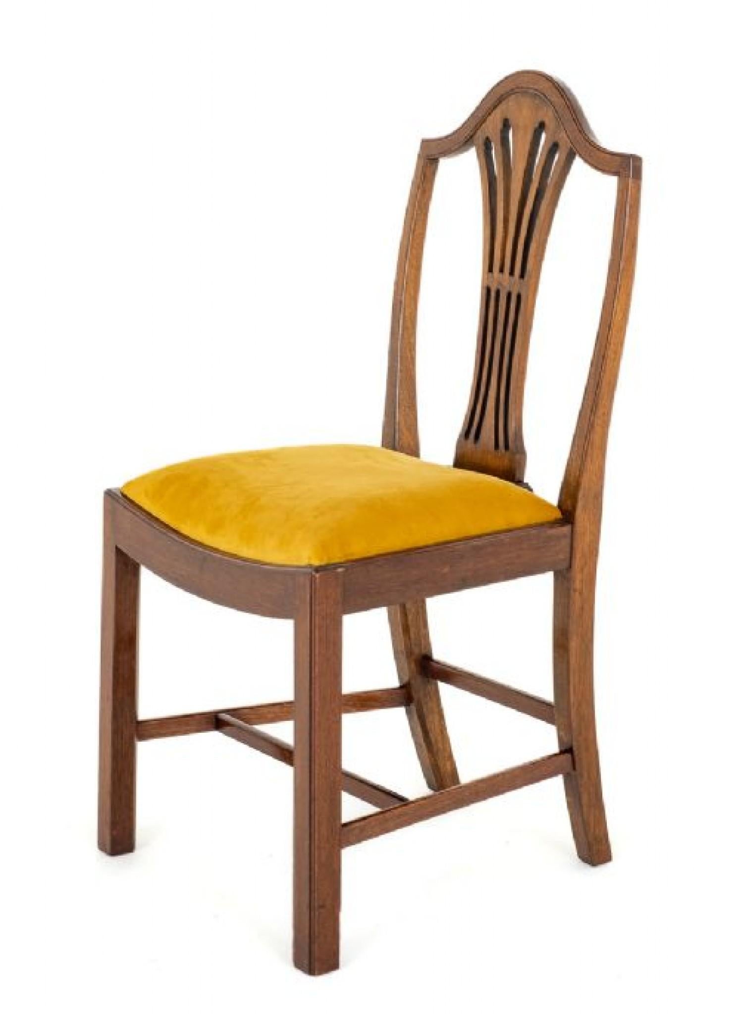 Late 20th Century Set Hepplewhite Dining Chairs Mahogany For Sale