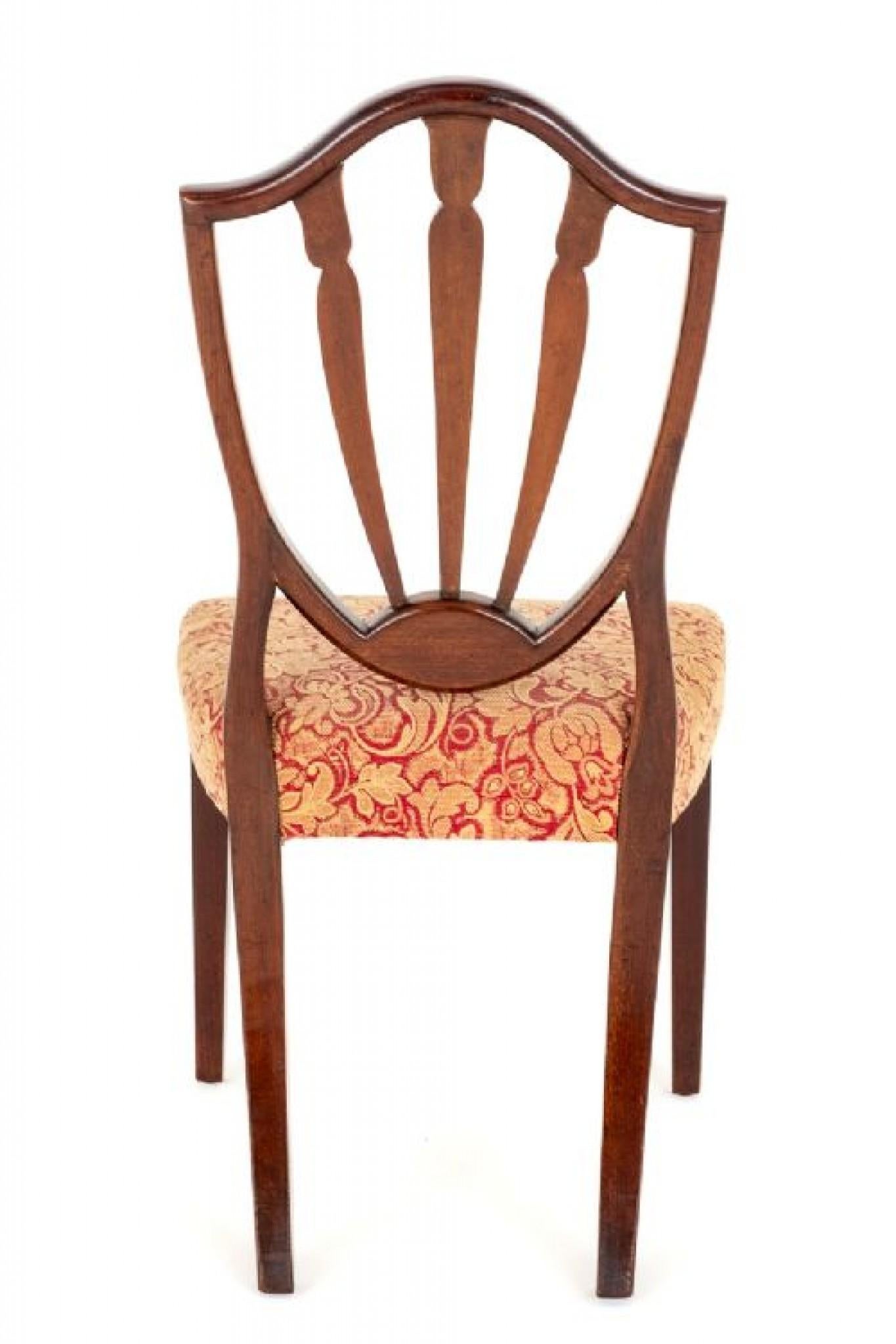 Set Hepplewhite Dining Chairs Marquetry Inlay In Good Condition For Sale In Potters Bar, GB