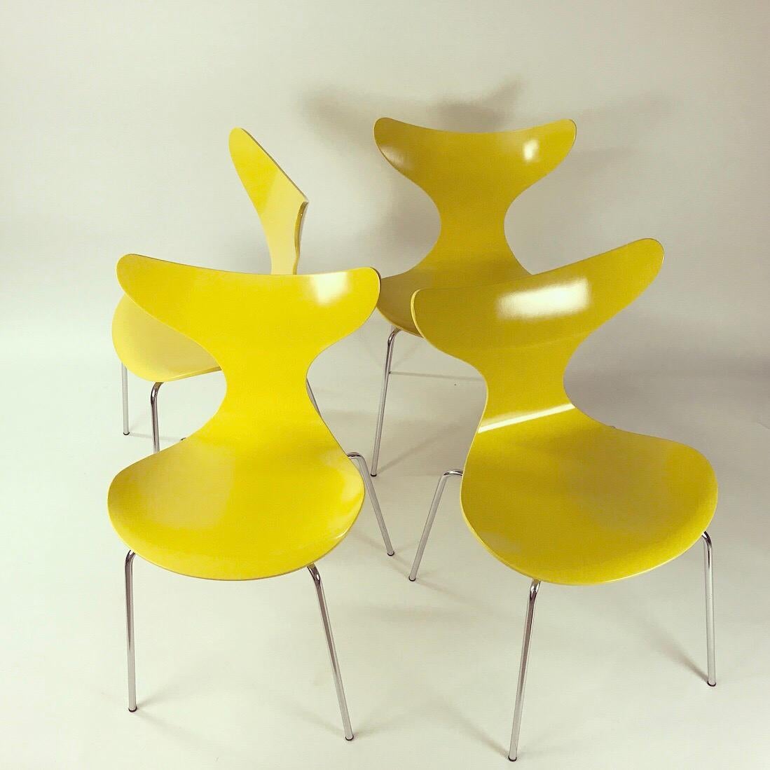 The iconic rare Seagull or the model name 3108 set of four dining chairs by Arne Jacobsen for Fritz Hansen, Denmark 1974.

All original highly sought after FH3108 chair designed for the National Bank of Denmark and was Arne Jacobsen’s last design.