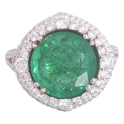 Antique Emerald Jewelry & Watches - 8,368 For Sale at 1stdibs - Page 5