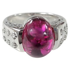 emerald cut morganite rose gold ring 18 Karat Gold 7.10 Carat Rubellite Cabochon Ring with Diamonds