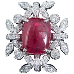Set in 18 Karat Gold, Art Deco Style Burma Spinel and Diamonds Cocktail Ring