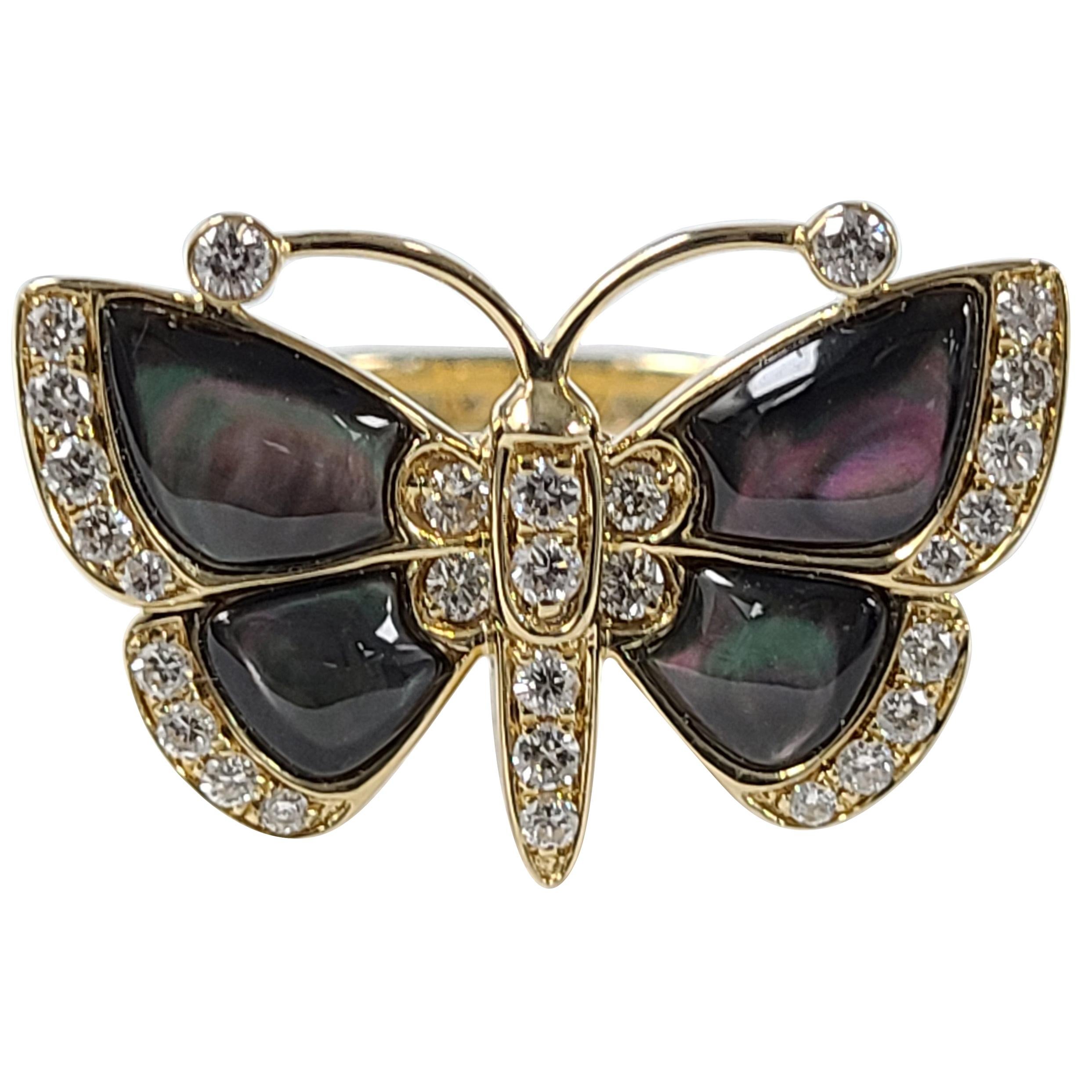 Bague créatrice papillon en or 18 carats avec diamants en vente