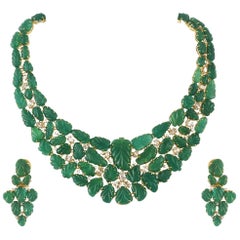 Set in 18 Karat Gold, Carved Zambian Emeralds and Yellow Diamonds Necklace Set