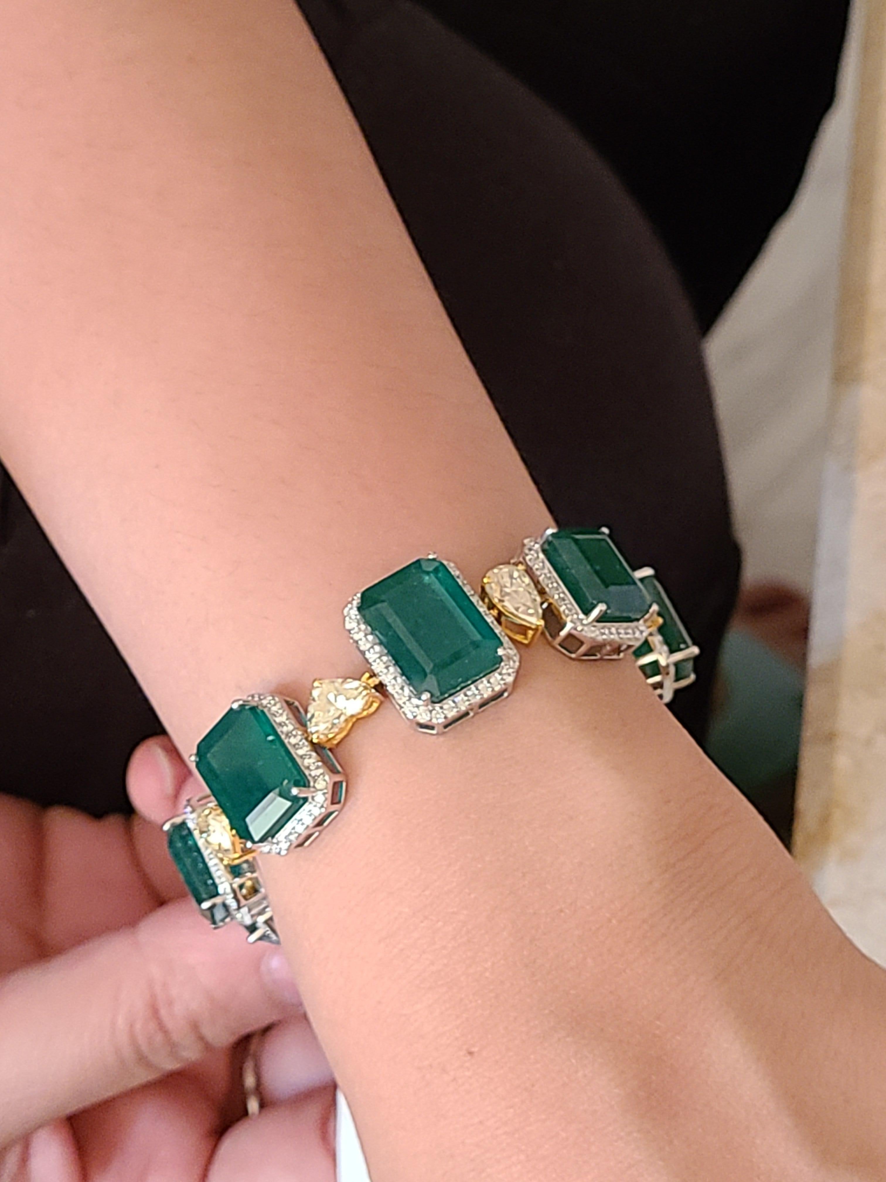 Emerald Cut 18 Karat Gold Natural Emerald with Yellow Diamond Bracelet