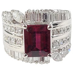 18 Karat White Gold Tourmaline Ring with Diamonds