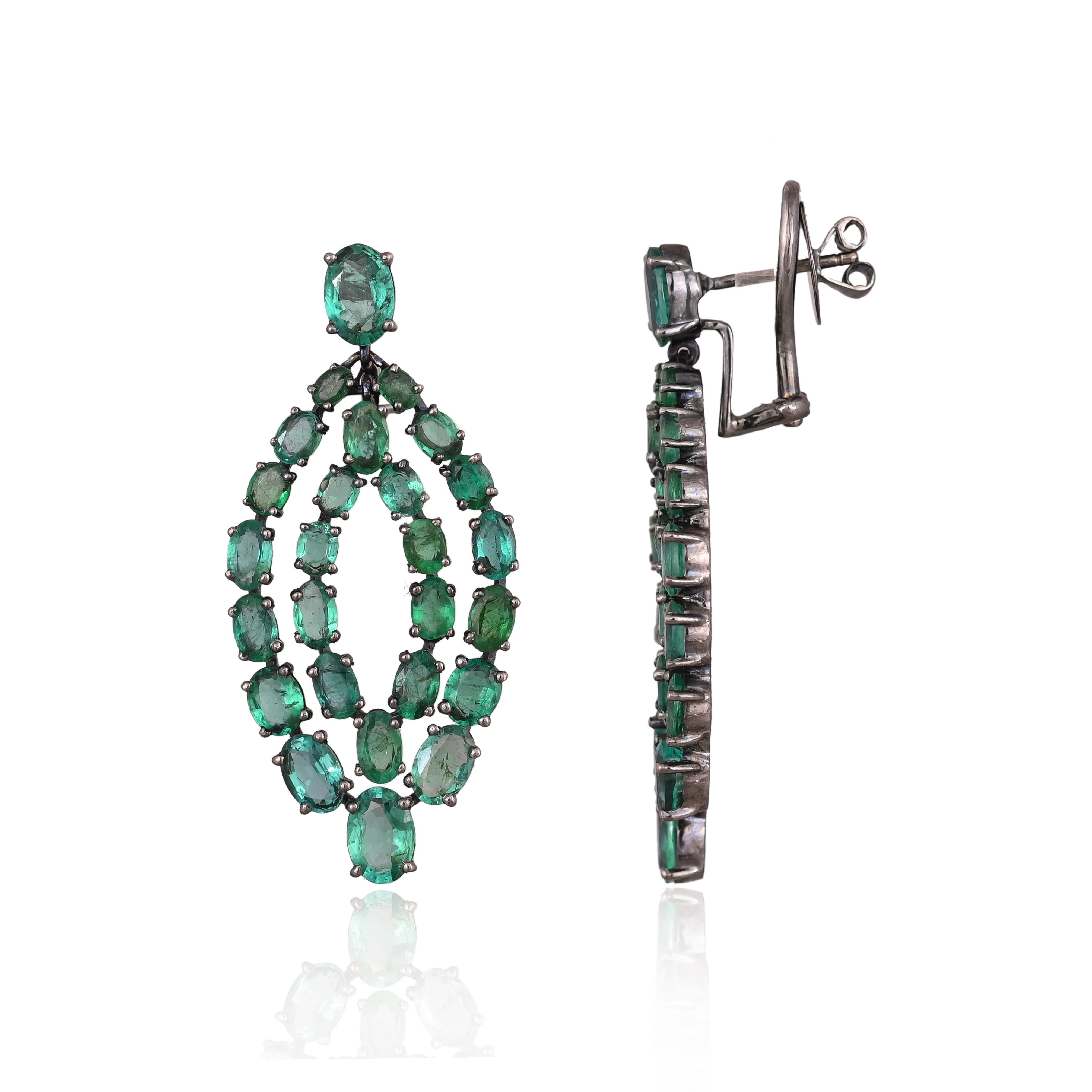 Set in 18k Black Gold, 12.54 Carats, Natural Zambian Emerald Dangle Earrings For Sale 5