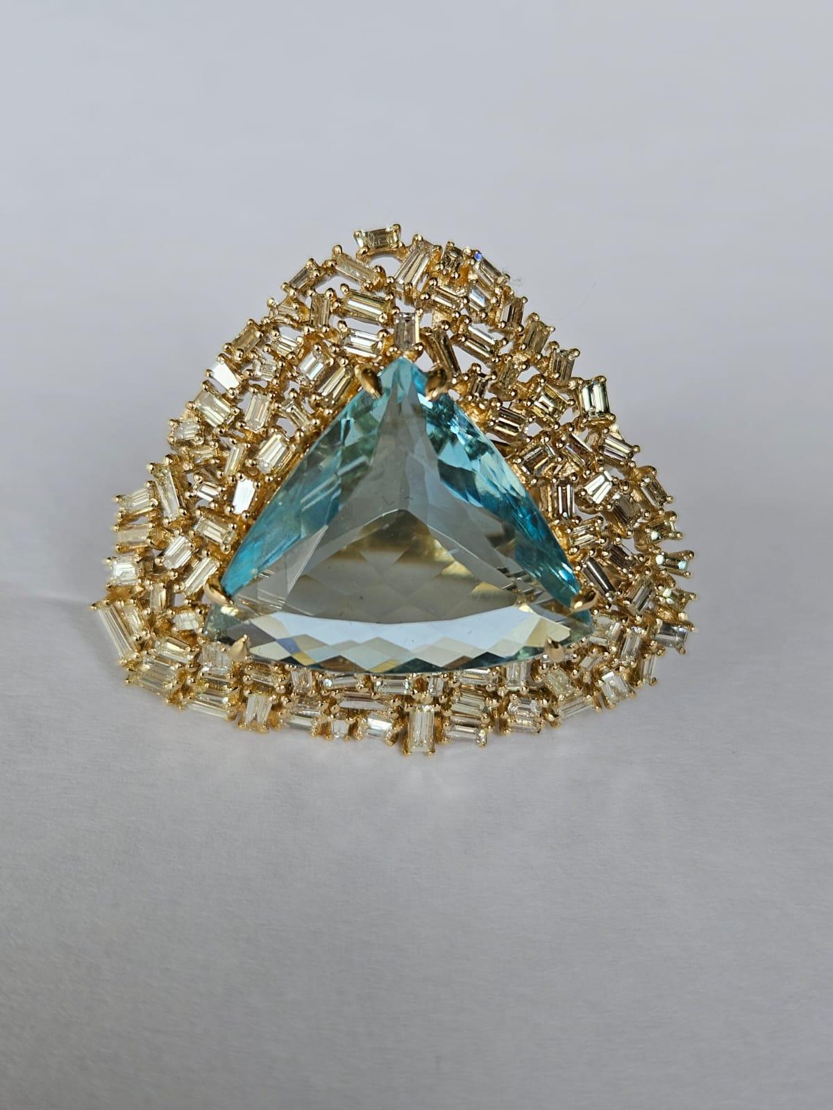 Anello da cocktail con acquamarina e diamanti baguette in oro 18 carati, 10,23 carati in vendita 4