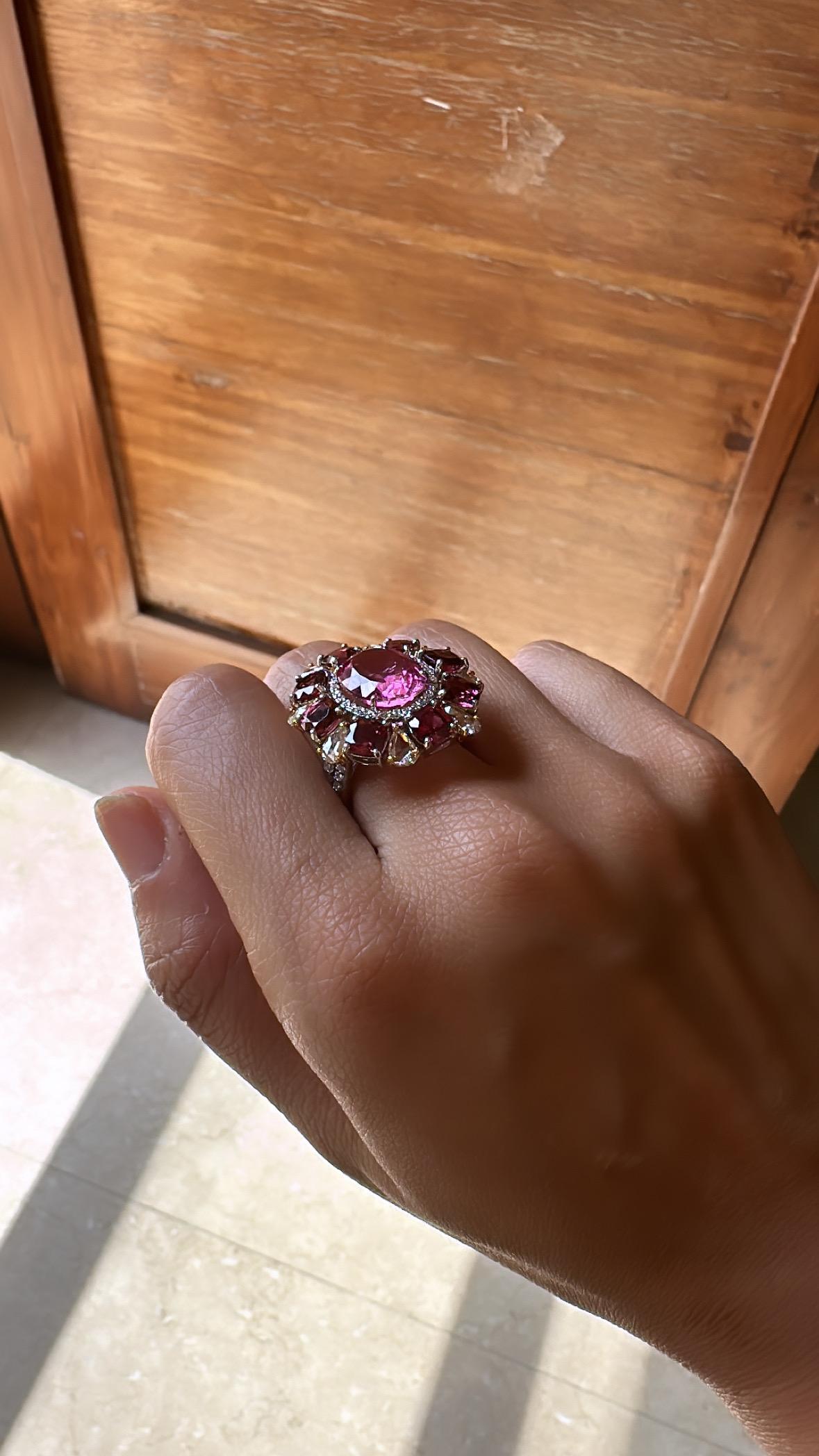 Set in 18K Gold, 10.28 carats Rubellite & Yellow Rose Cut Diamonds Cocktail Ring For Sale 3