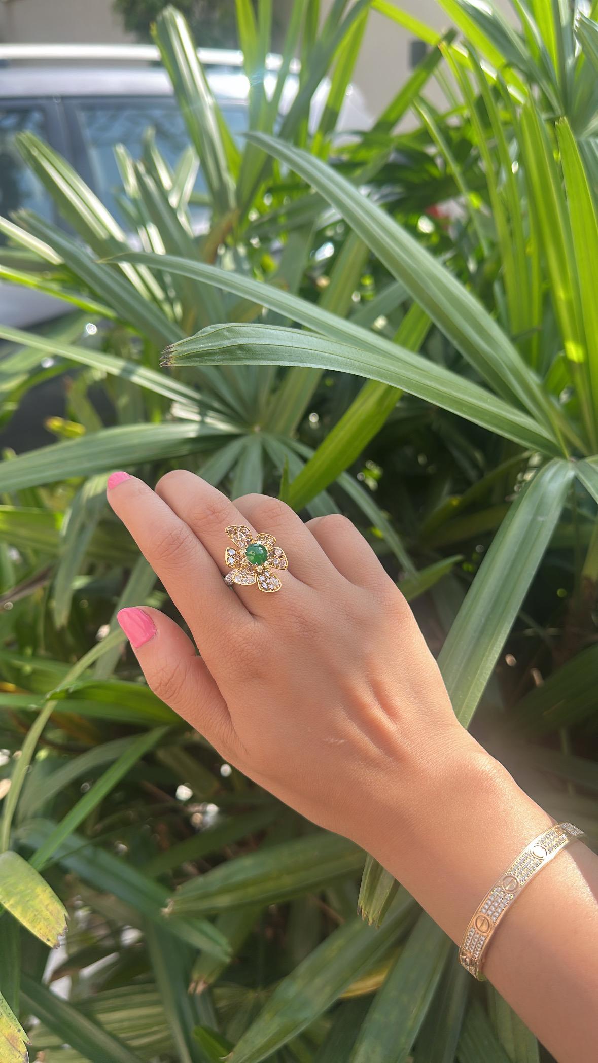 Anello di fidanzamento in oro 18 carati, giada e diamanti gialli da 1,07 carati in vendita 4