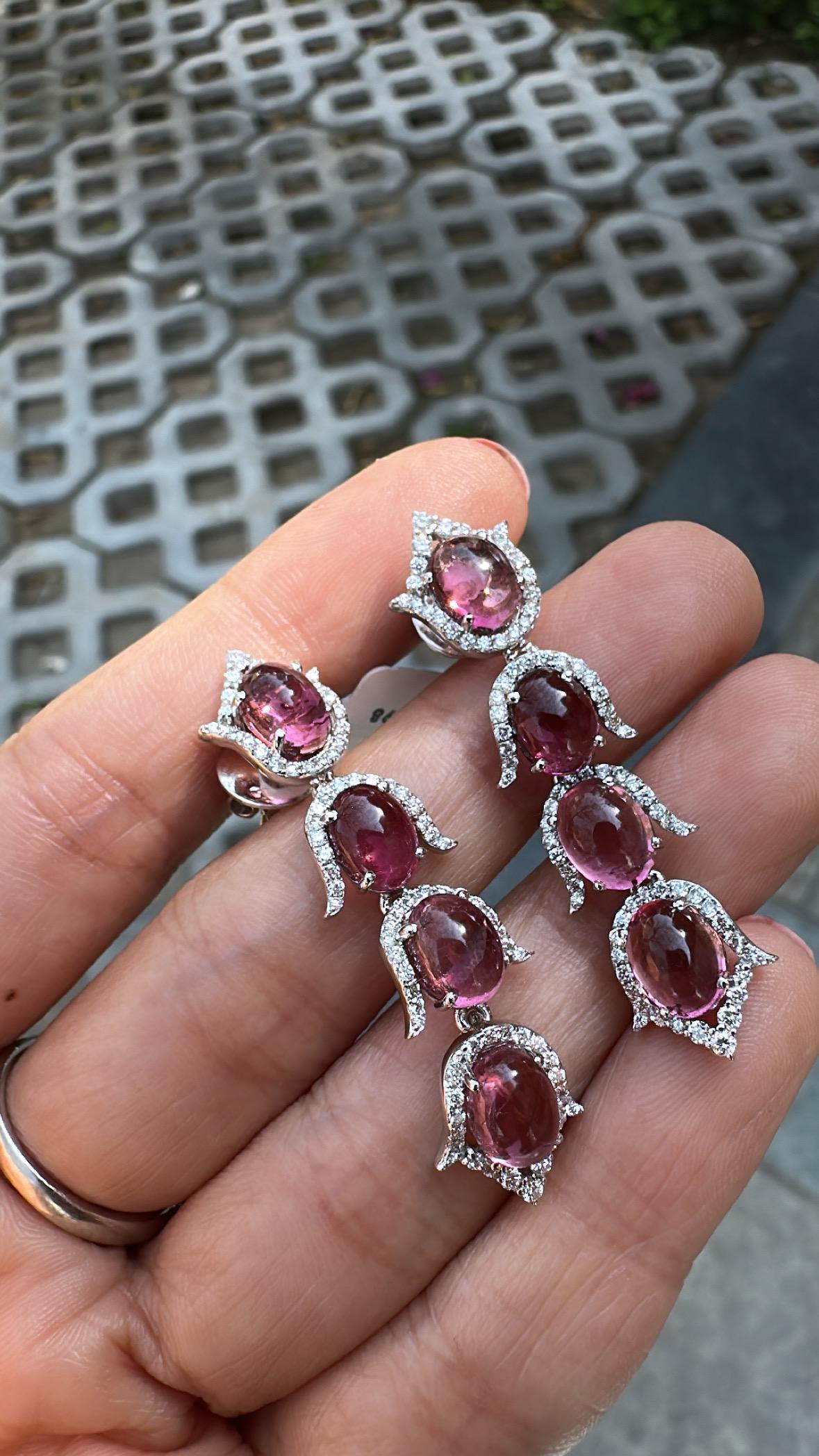 Women's or Men's Set in 18K Gold, 12.98 carat, Rubellite cabochons & Diamonds Chandelier Earrings For Sale