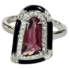 Bague cocktail en or 18 carats, 1,33 carats, tourmaline, émail noir et diamants