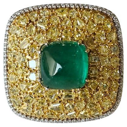 Set in 18K Gold, 13.48 carats, Emerald Sugarloaf
Yellow Diamonds Cocktail Ring