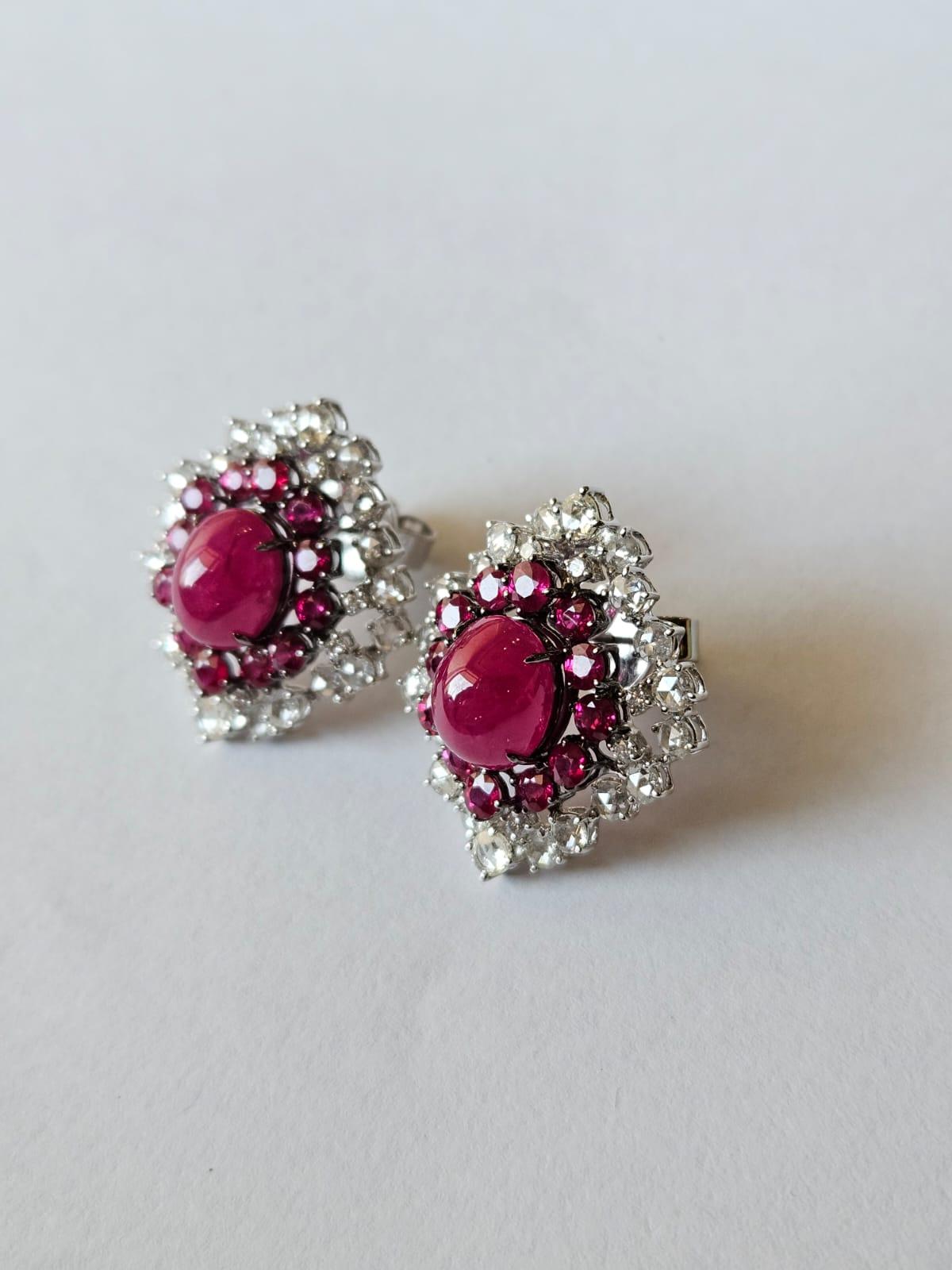 Women's or Men's Set in 18K Gold, 13.87 carats, Mozambique Ruby & Rose Cut Diamonds Stud Earrings