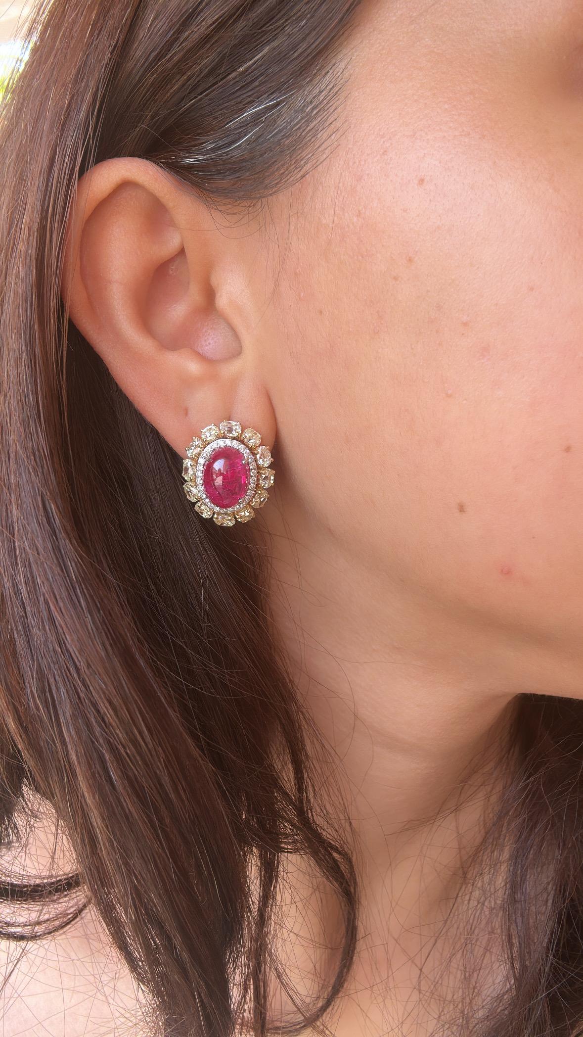 Set in 18K Gold, 13.98 carat Burmese Ruby Cabochon & Yellow Diamond Stud Earring For Sale 6