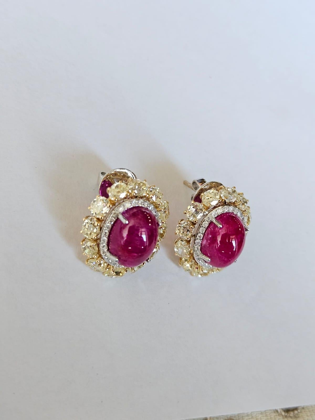 Modern Set in 18K Gold, 13.98 carat Burmese Ruby Cabochon & Yellow Diamond Stud Earring For Sale