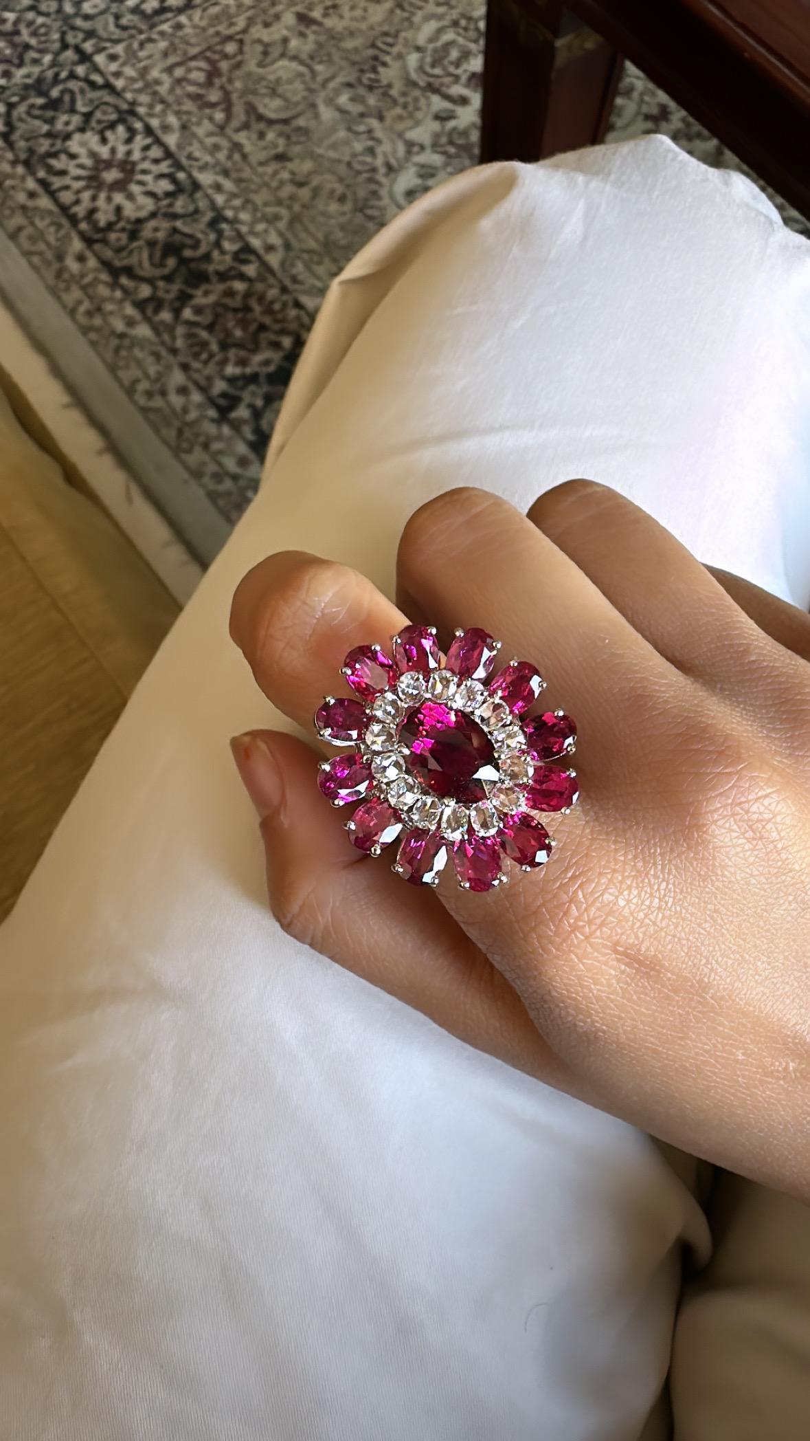 Set in 18K Gold, 14.42 carats Rubellite & Rose Cut Diamonds Cocktail Ring For Sale 1
