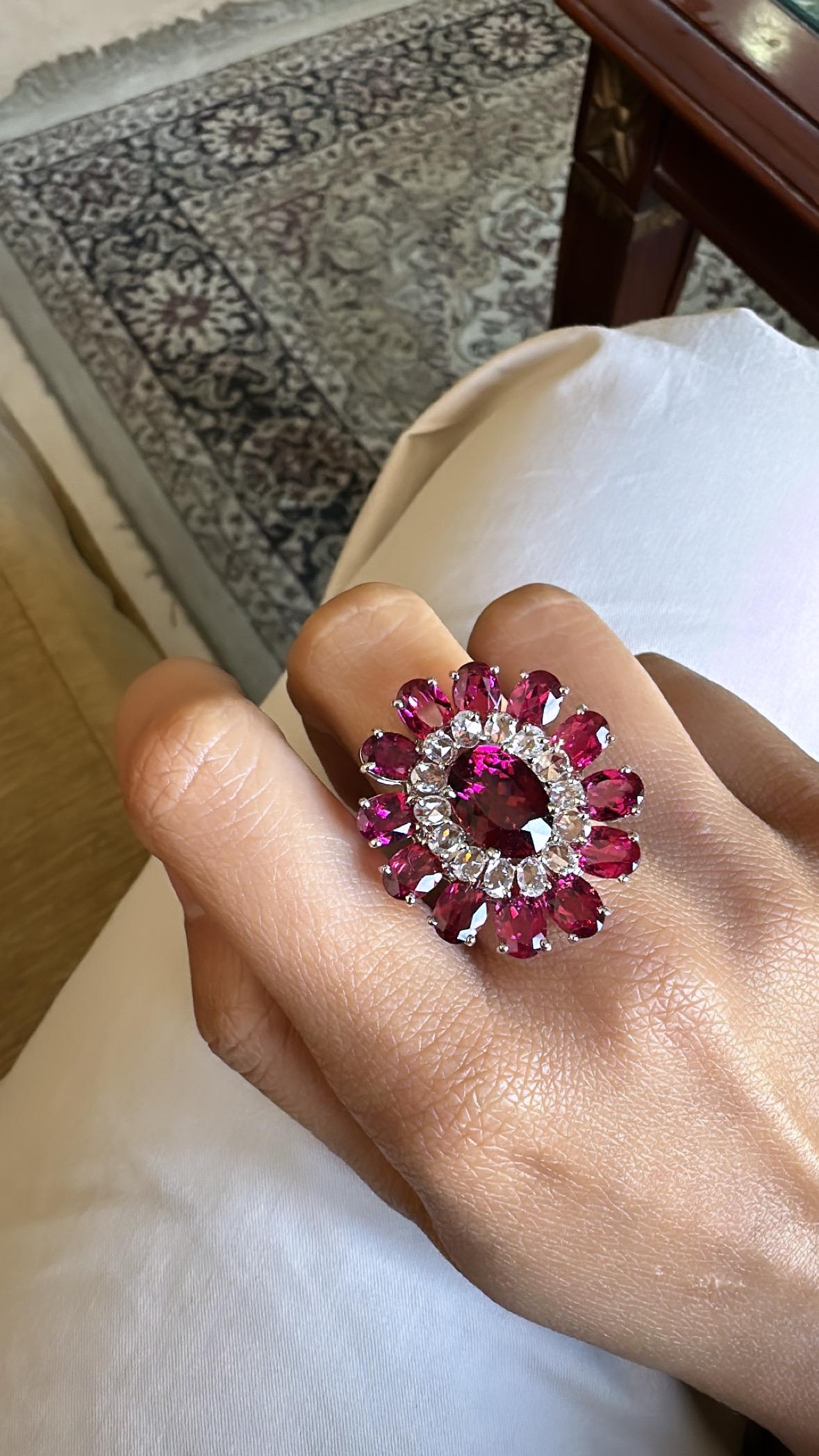 Set in 18K Gold, 14.42 carats Rubellite & Rose Cut Diamonds Cocktail Ring For Sale 3