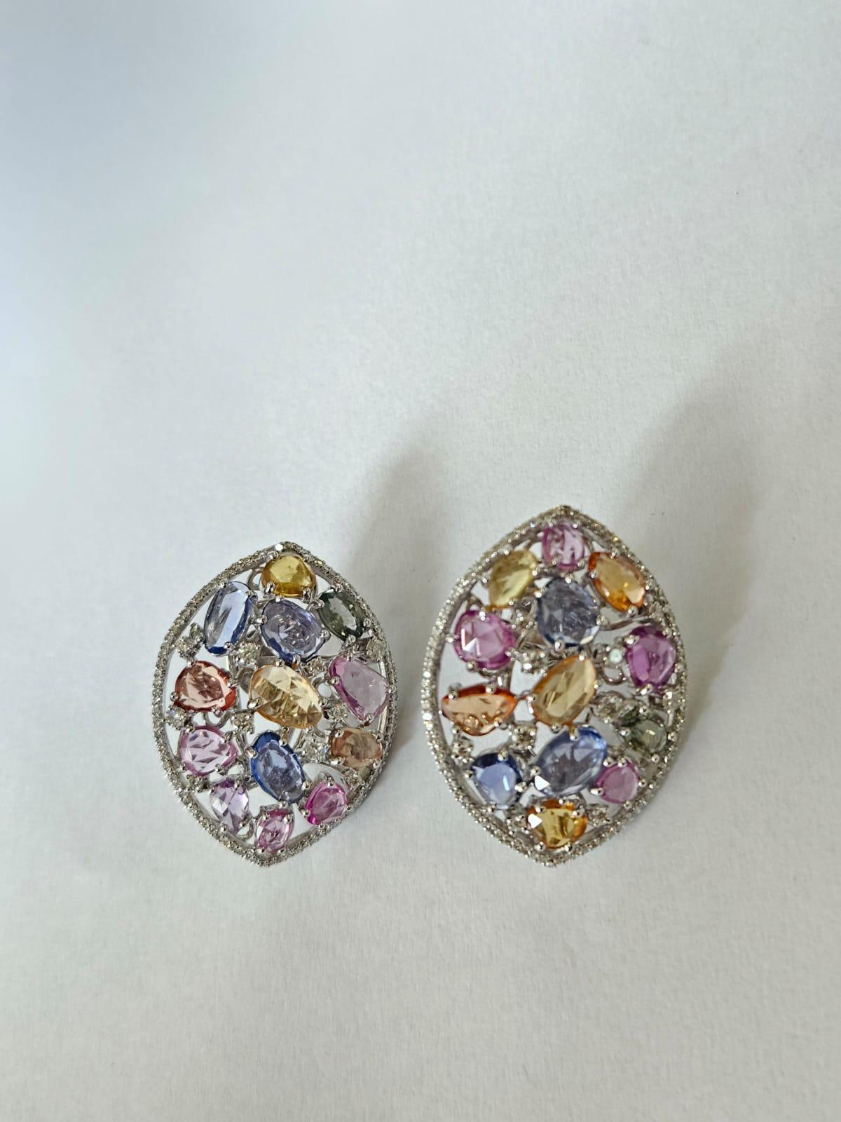 Rose Cut Set in 18K Gold, 14.84 carats Ceylon Multi Sapphires & Diamonds Stud Earrings For Sale