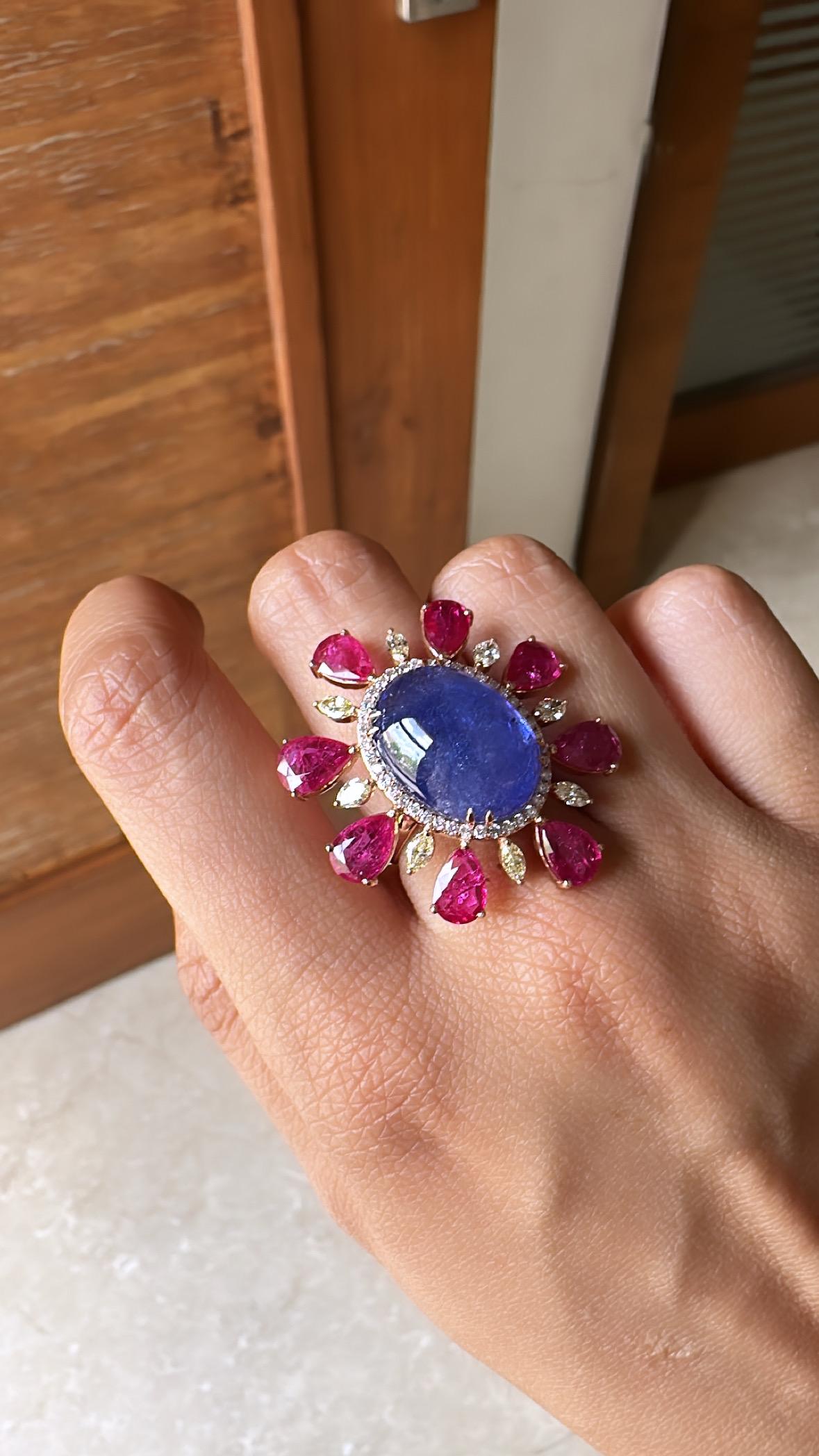 Set in 18k Gold, 15.48 Carats Tanzanite, Natural Rubies & Diamonds Cocktail Ring For Sale 1