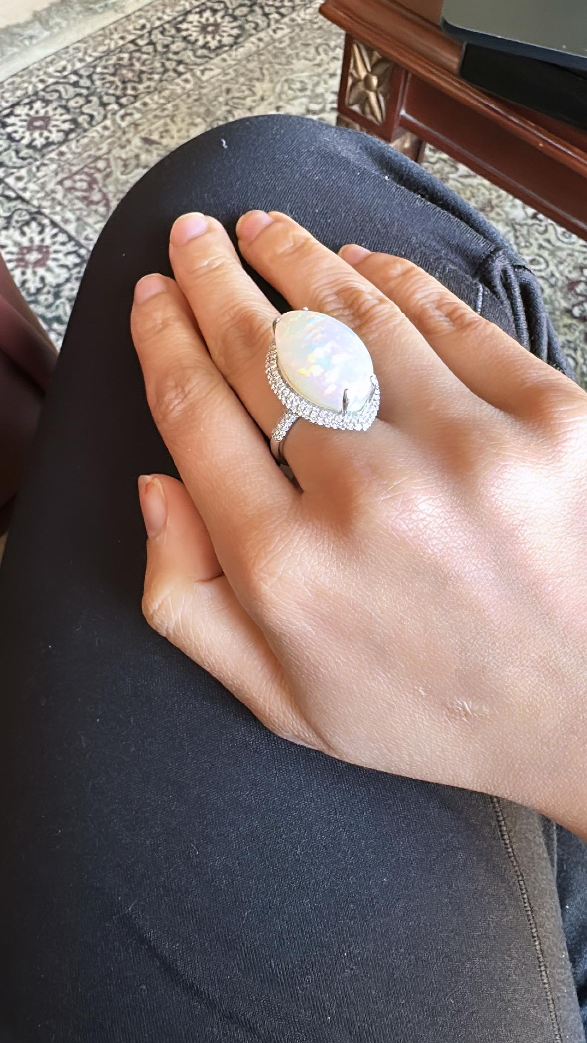 Set in 18K Gold, 16.01 carats, Ethiopian Opal & Diamonds Dome Cocktail Ring In New Condition For Sale In Hong Kong, HK
