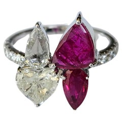 Set in 18K Gold, 1.67 carats, natural Mozambique Ruby & Diamonds Cluster Ring