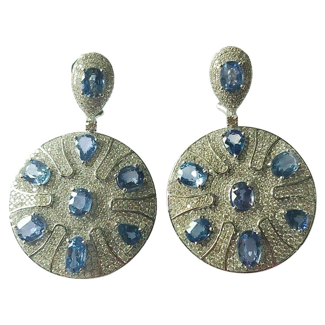 Set in 18K Gold, 16.84 carat Blue Sapphire & Diamonds Dangle/Chandelier Earrings For Sale